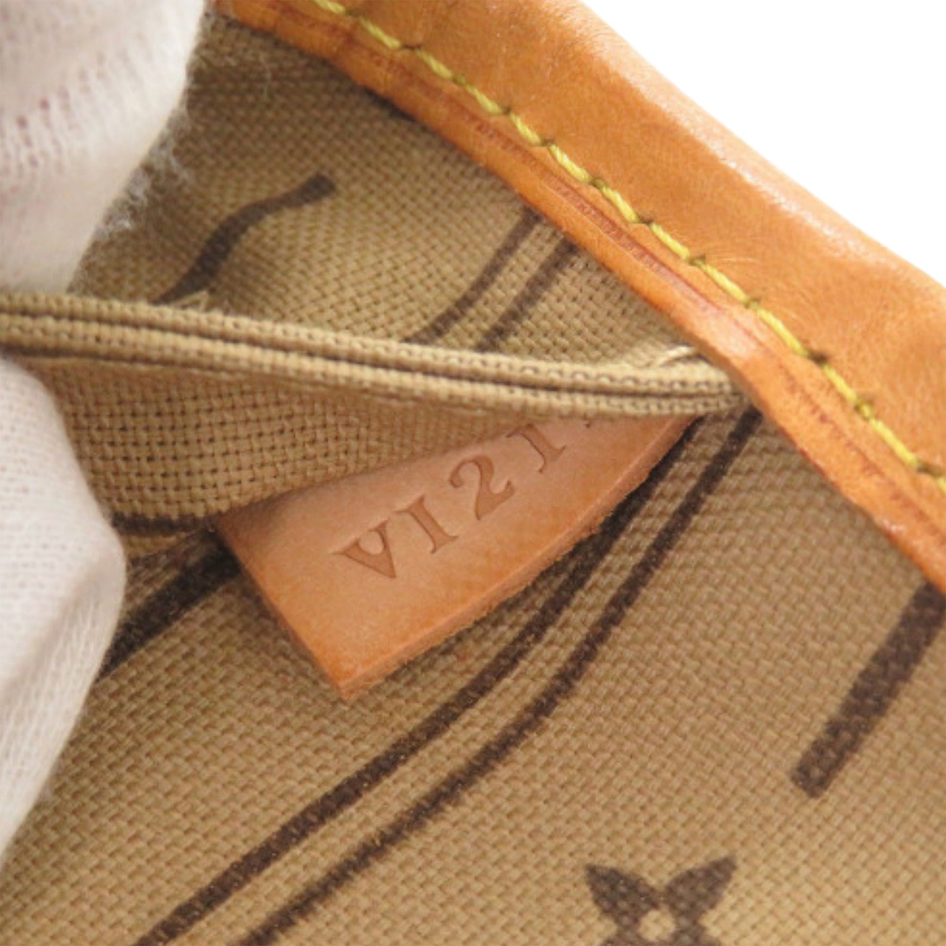 Louis Vuitton Monogram Neverfull PM