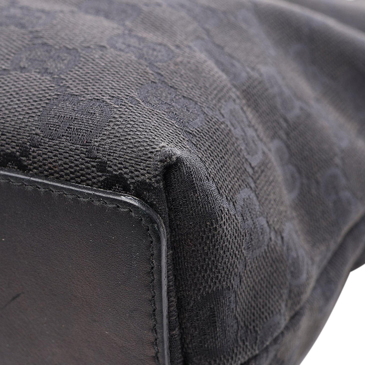Gucci GG Canvas Shoulder Bag — Black