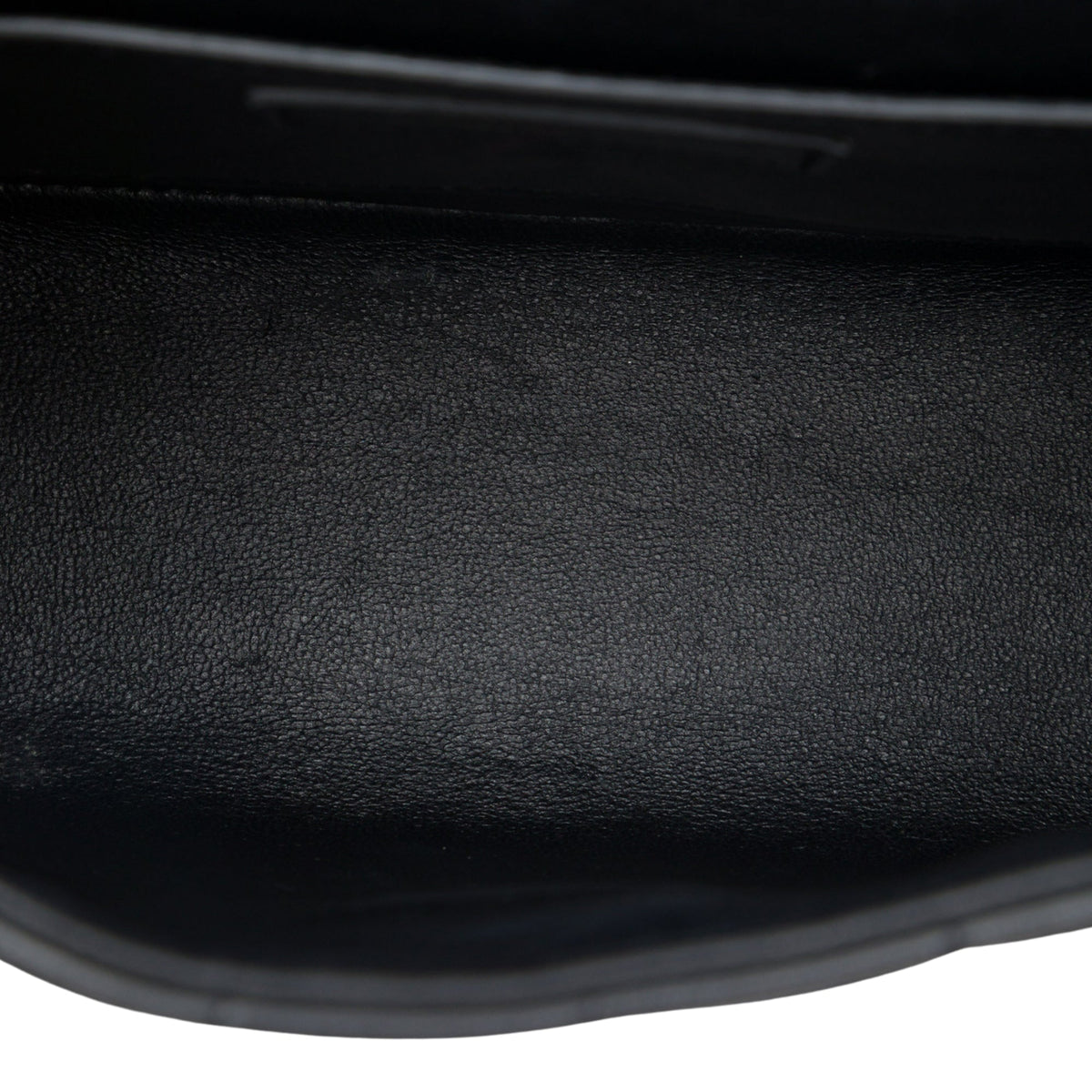Saint Laurent Medium Lambskin Monogram Vicky Chain Bag — Black