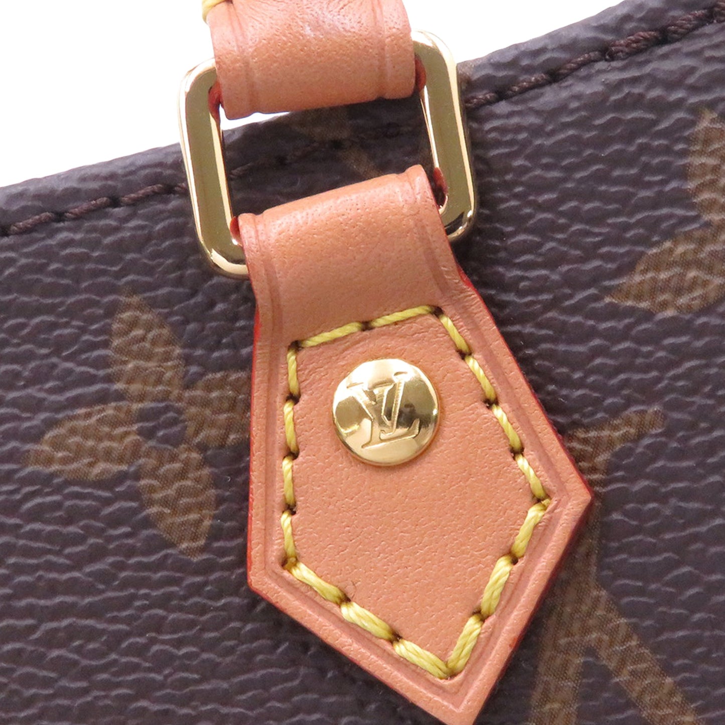 Louis Vuitton Monogram Petit Sac Plat