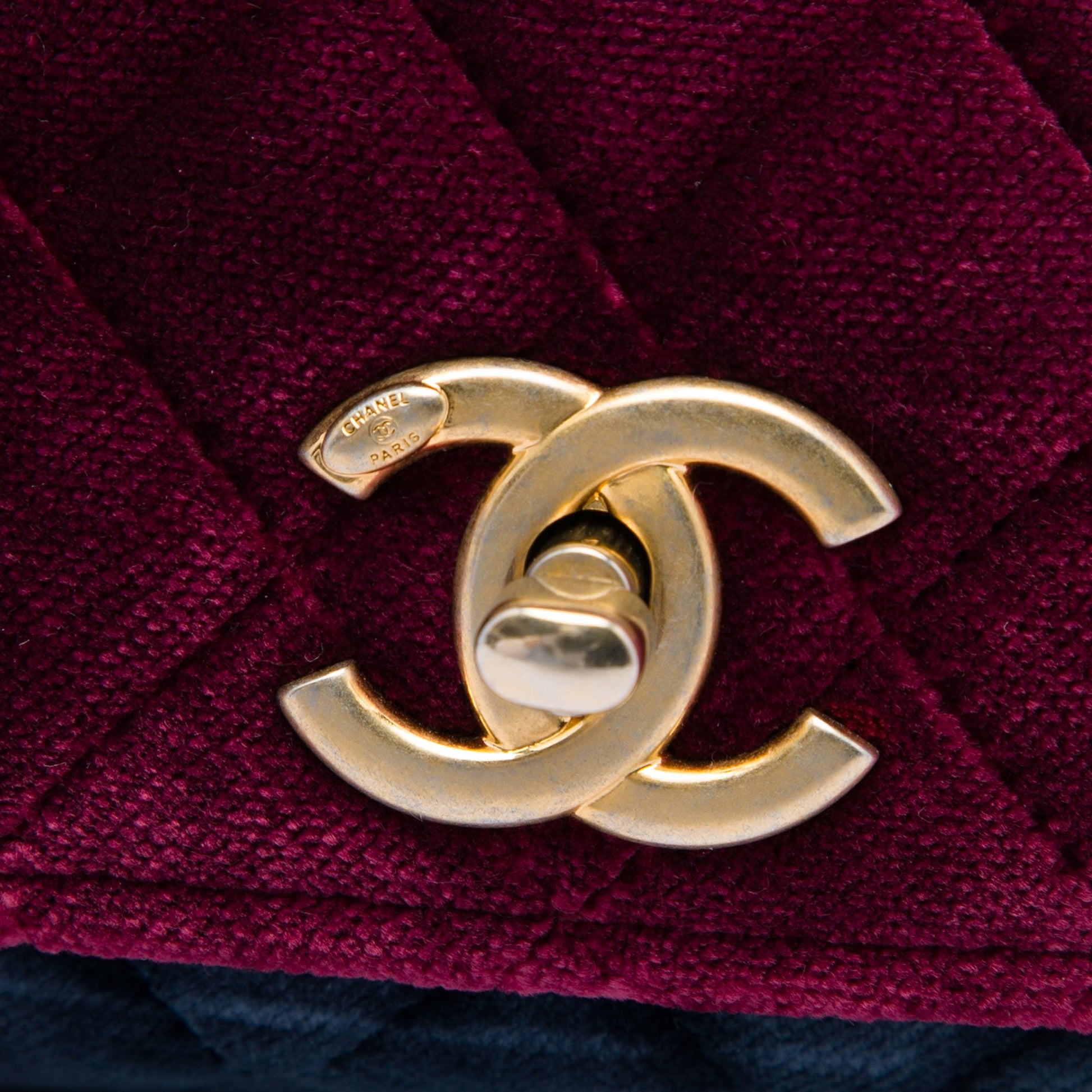 Chanel Paris Cosmopolite Small Tricolor Quilted Velvet Private Affair Camellia Flap
