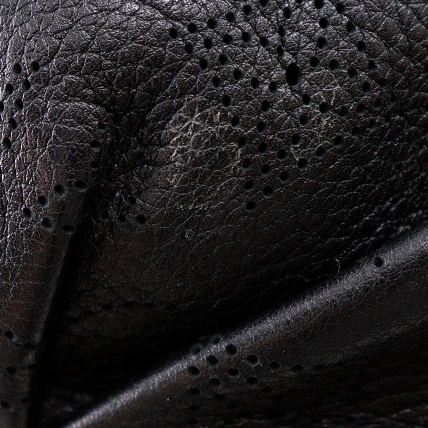 Louis Vuitton Monogram Mahina Selene MM