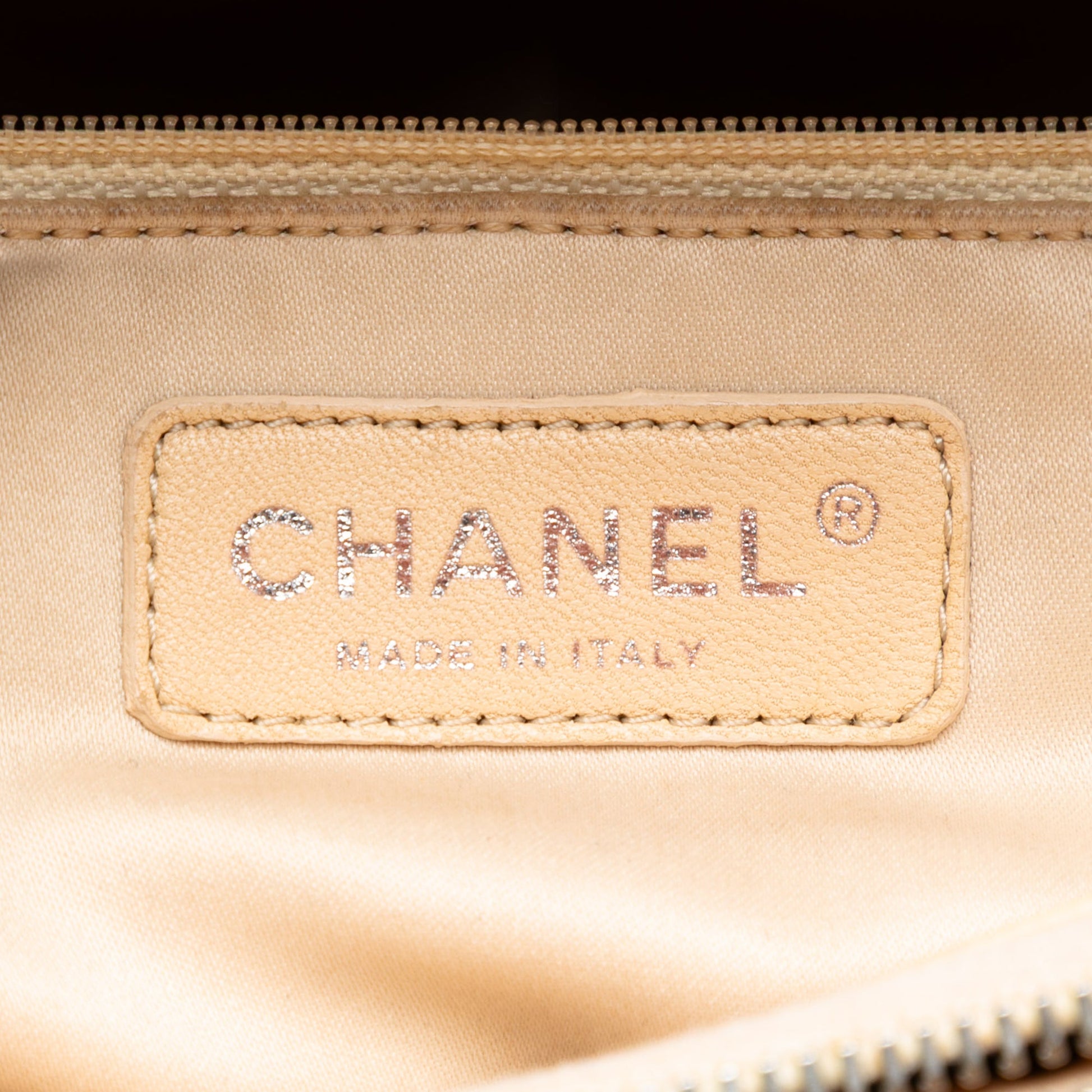Chanel Caviar Grand Shopping Tote