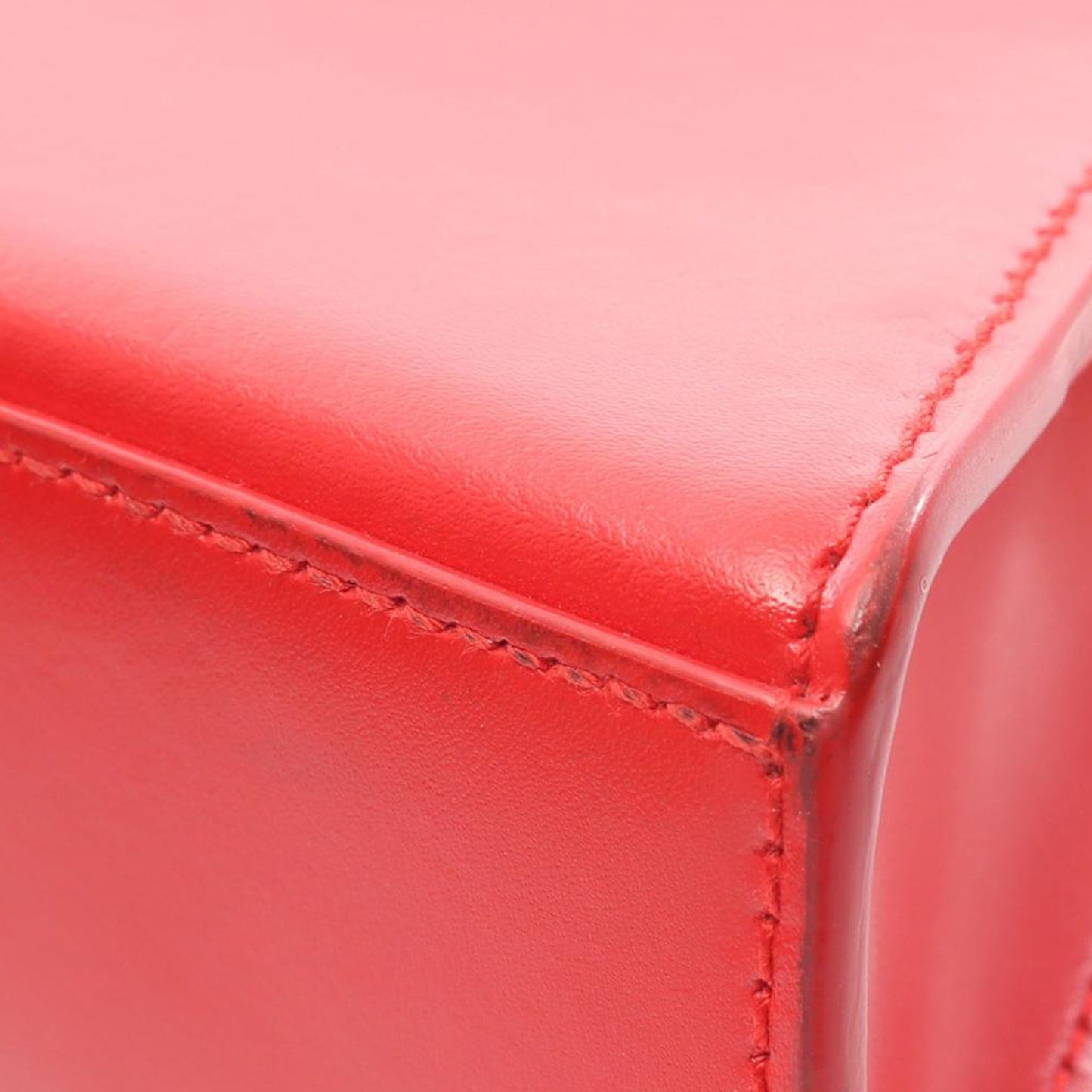 Balenciaga Calfskin Hourglass Wallet On Chain