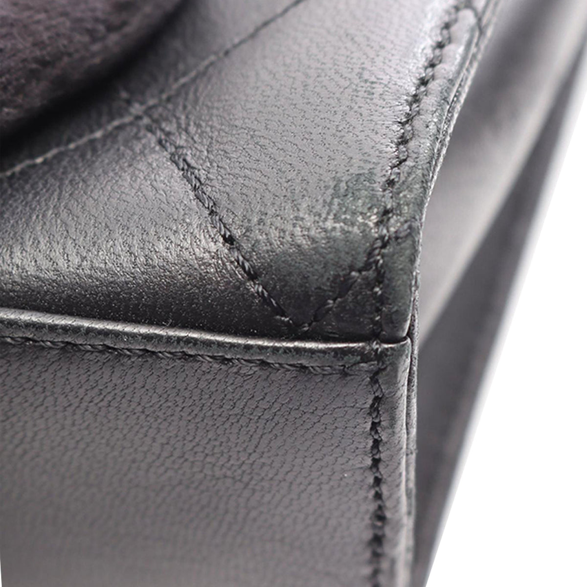 Chanel Quilted Lambskin Crossbody — Black