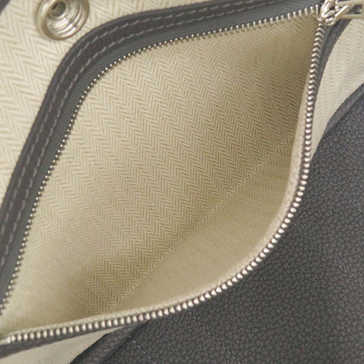 Hermès Negonda Neo Garden 23