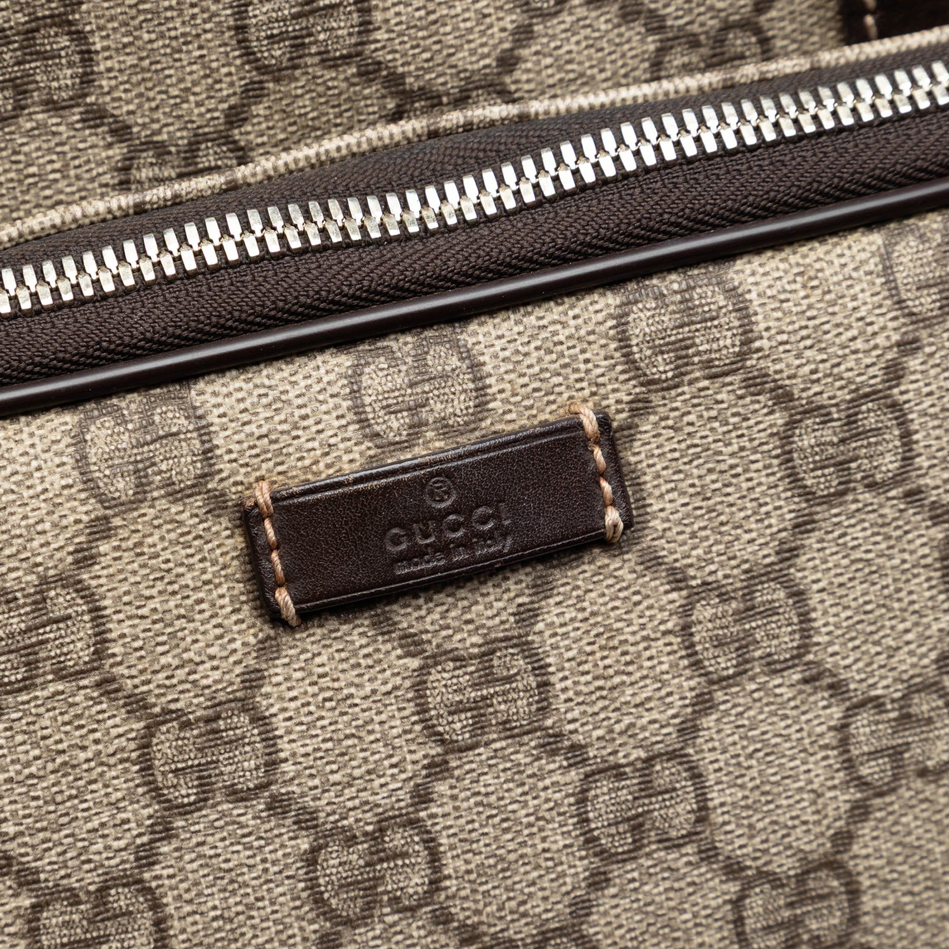 Gucci GG Supreme Business Bag