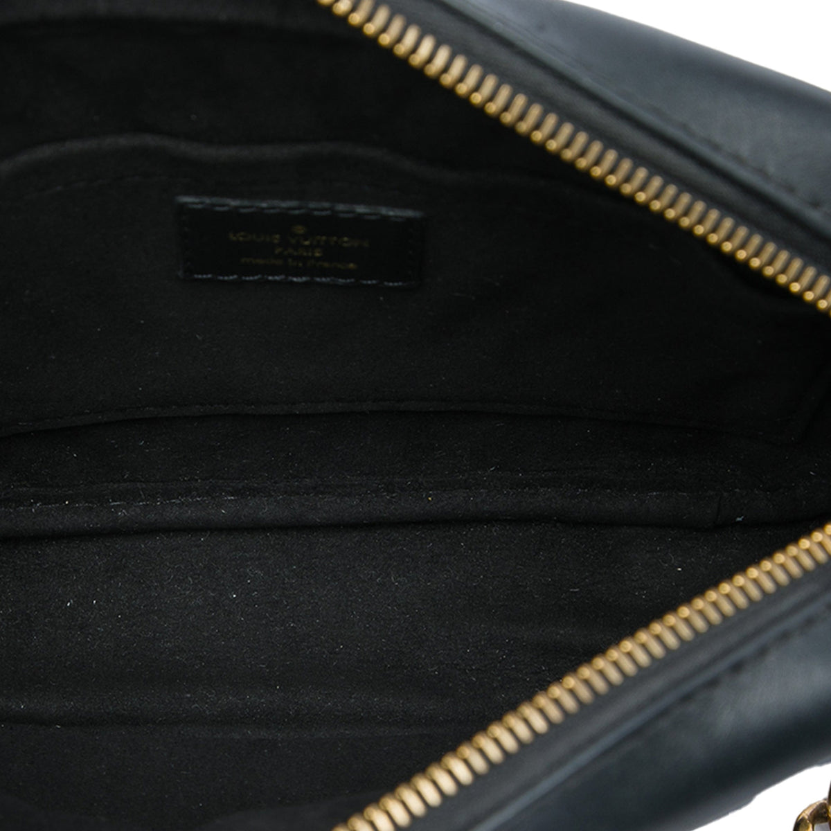 Louis Vuitton New Wave Camera Bag — Black