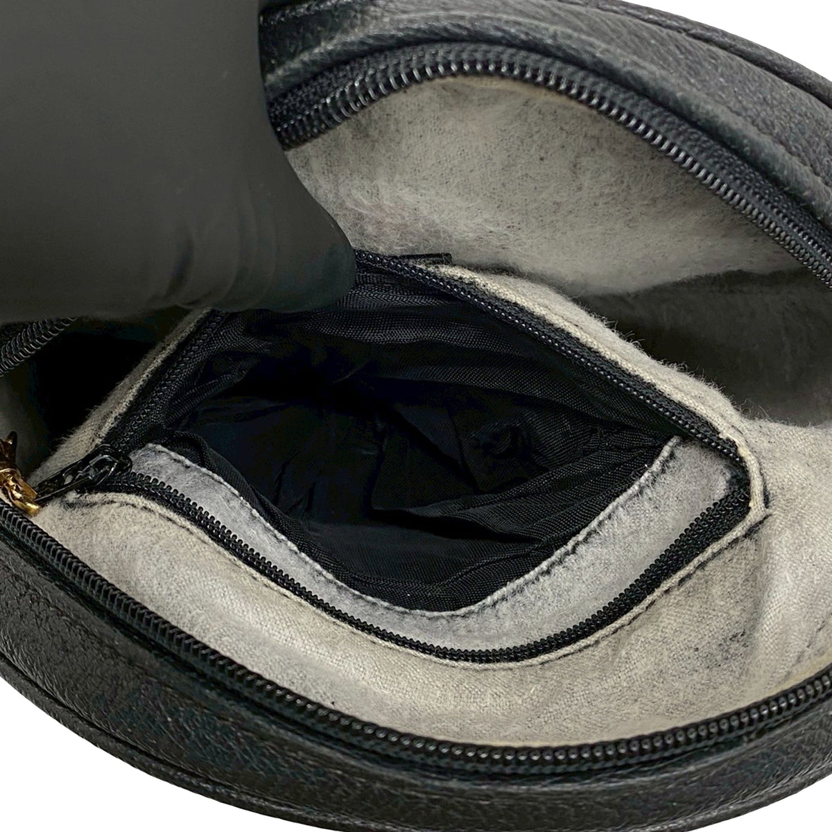 Gucci Calfskin Interlocking G Round Crossbody