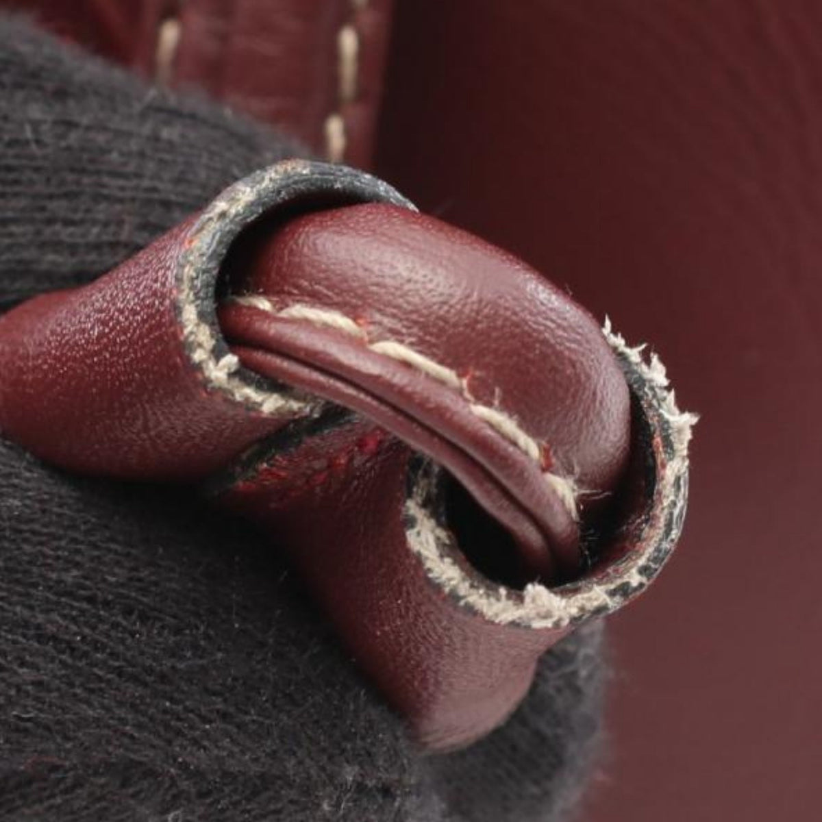 Cartier Must de Cartier Leather Bucket