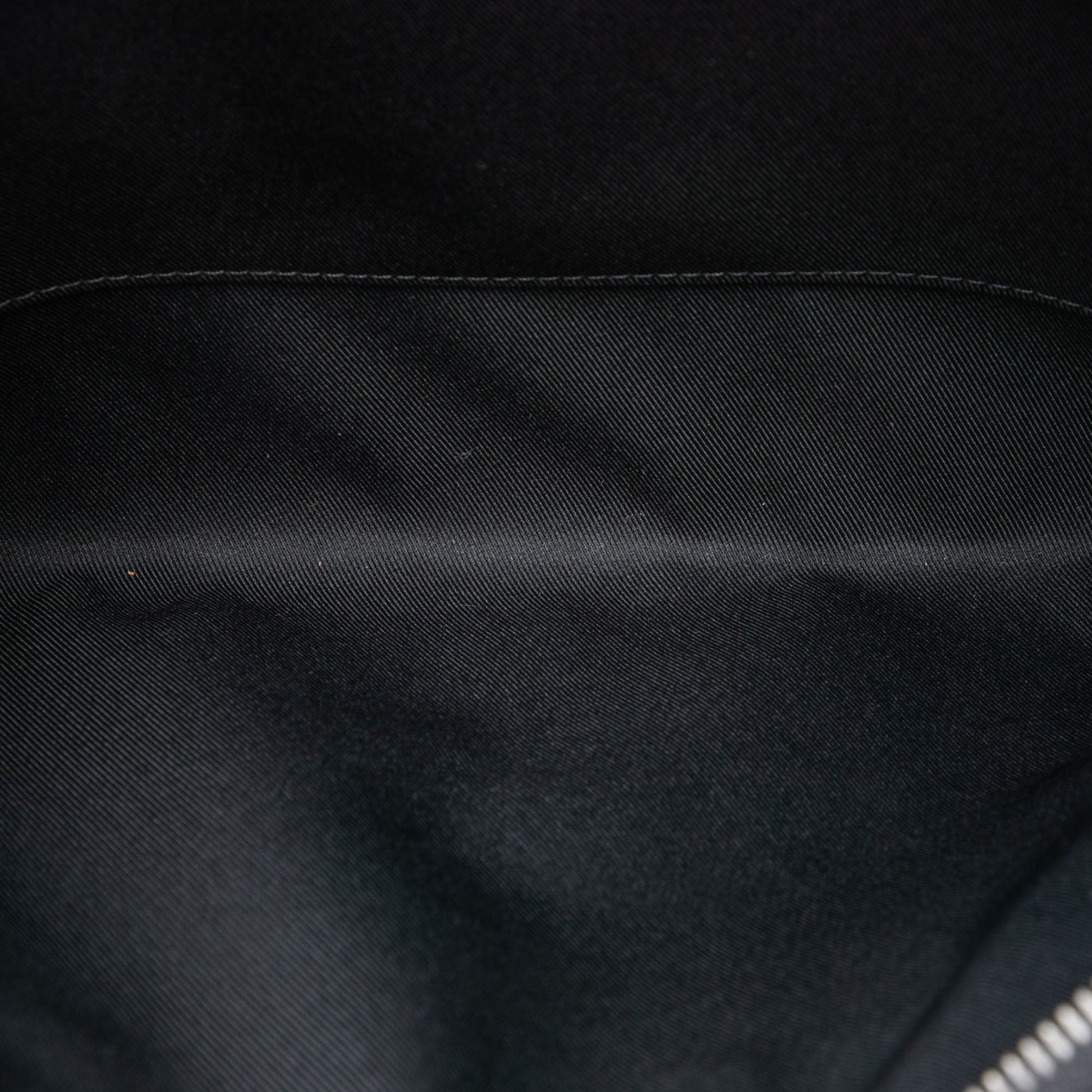 Louis Vuitton Monogram Eclipse Discovery Pochette GM