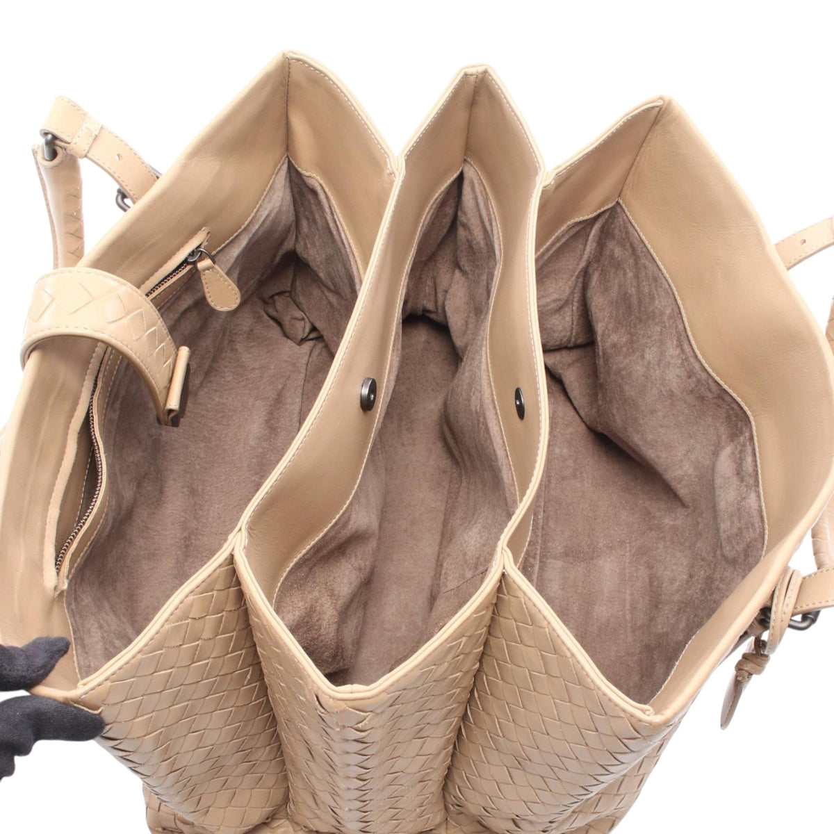 Bottega Veneta Medium Nappa Intrecciato Roma Tote — Beige