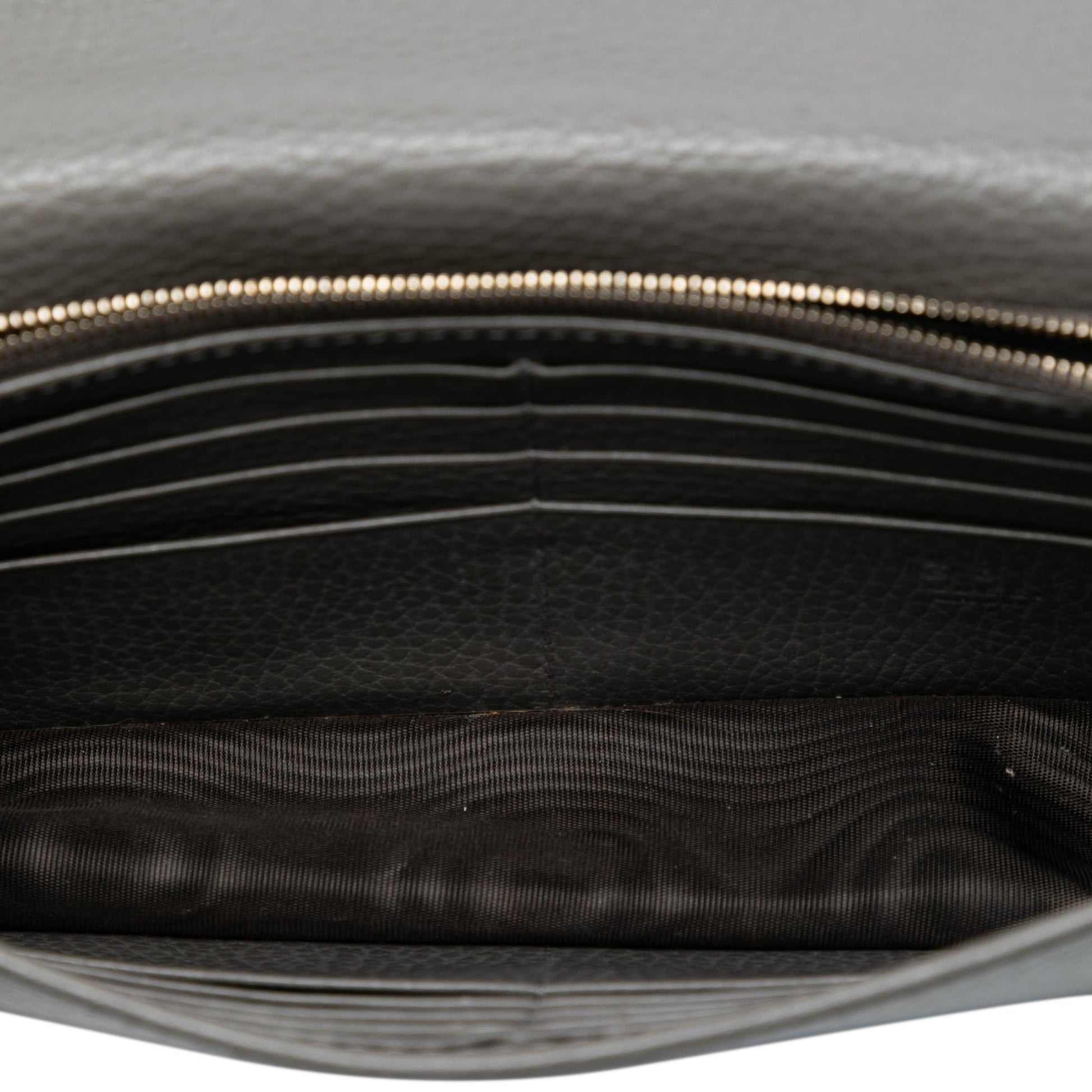 Gucci Interlocking G Dollar Calfskin Wallet on Chain