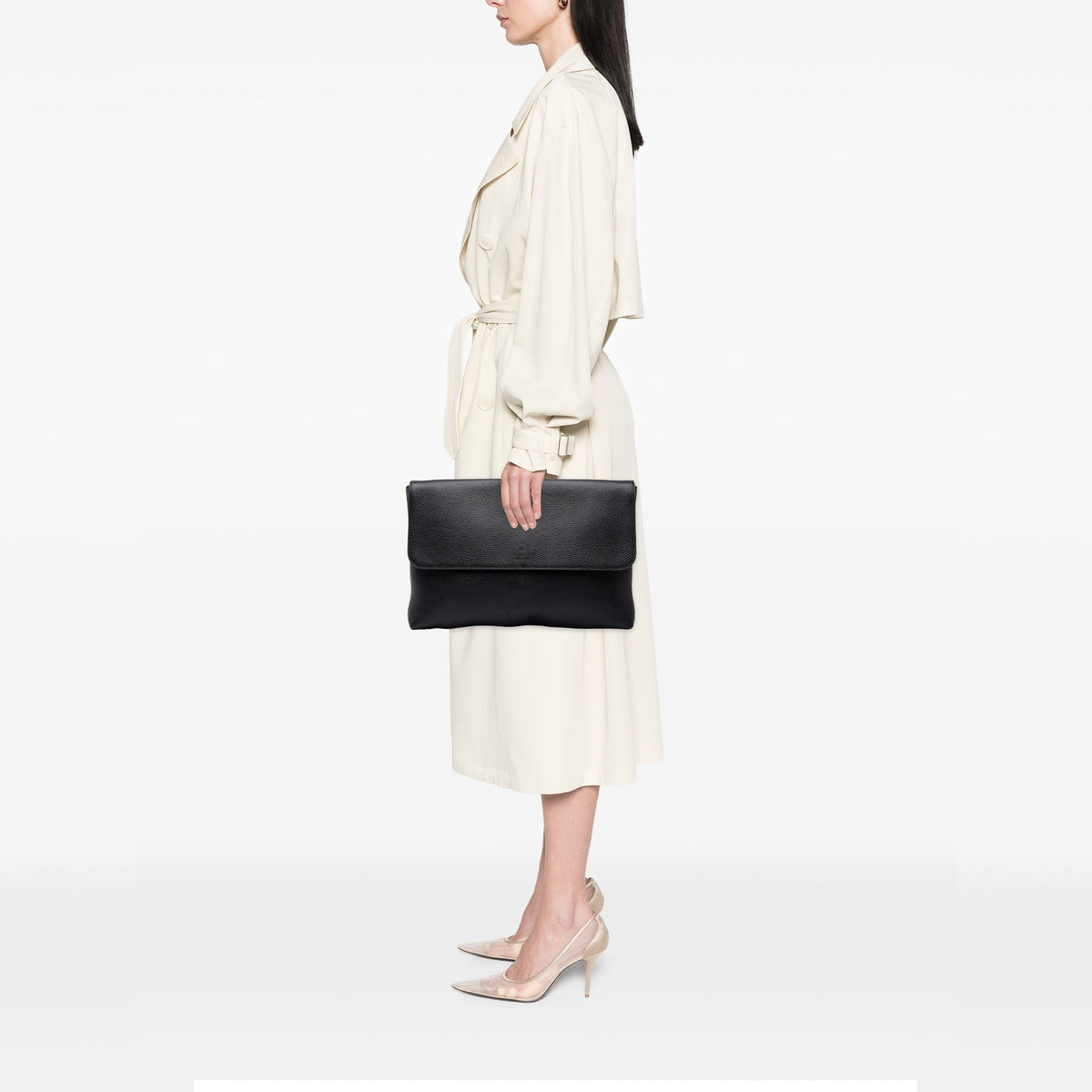Gucci Pebbled Calfskin Portfolio Clutch — Black
