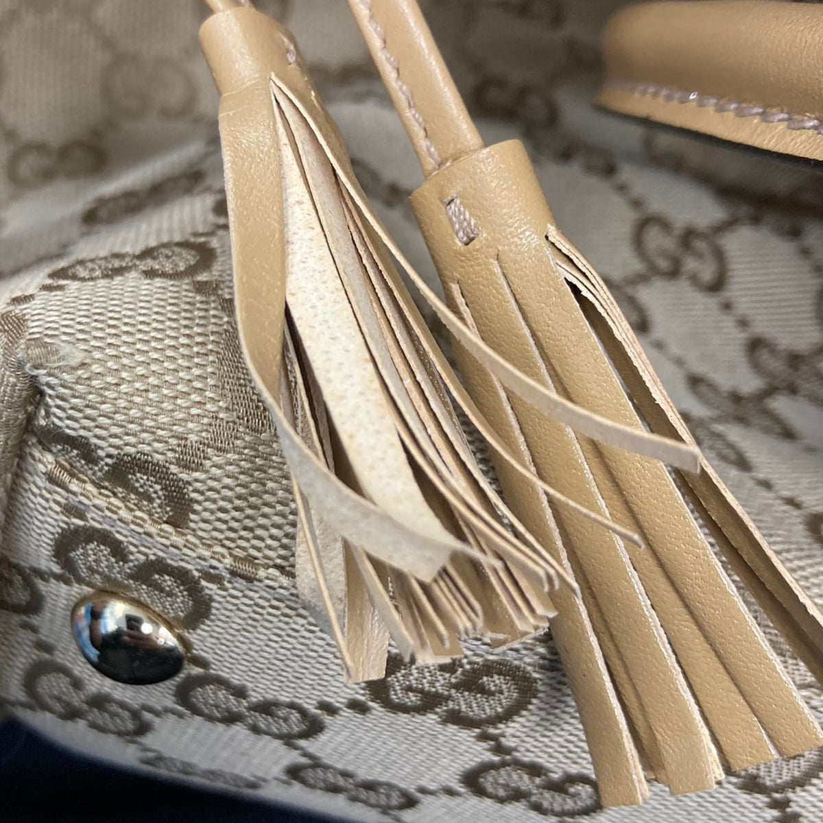 Gucci GG Canvas Web Tassel Tote — Beige