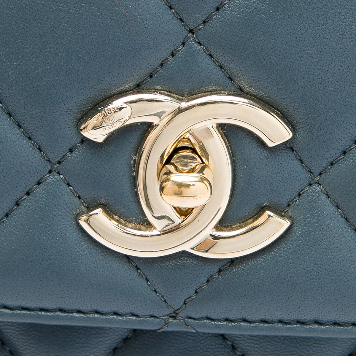 Chanel Medium Lambskin Trendy CC Flap