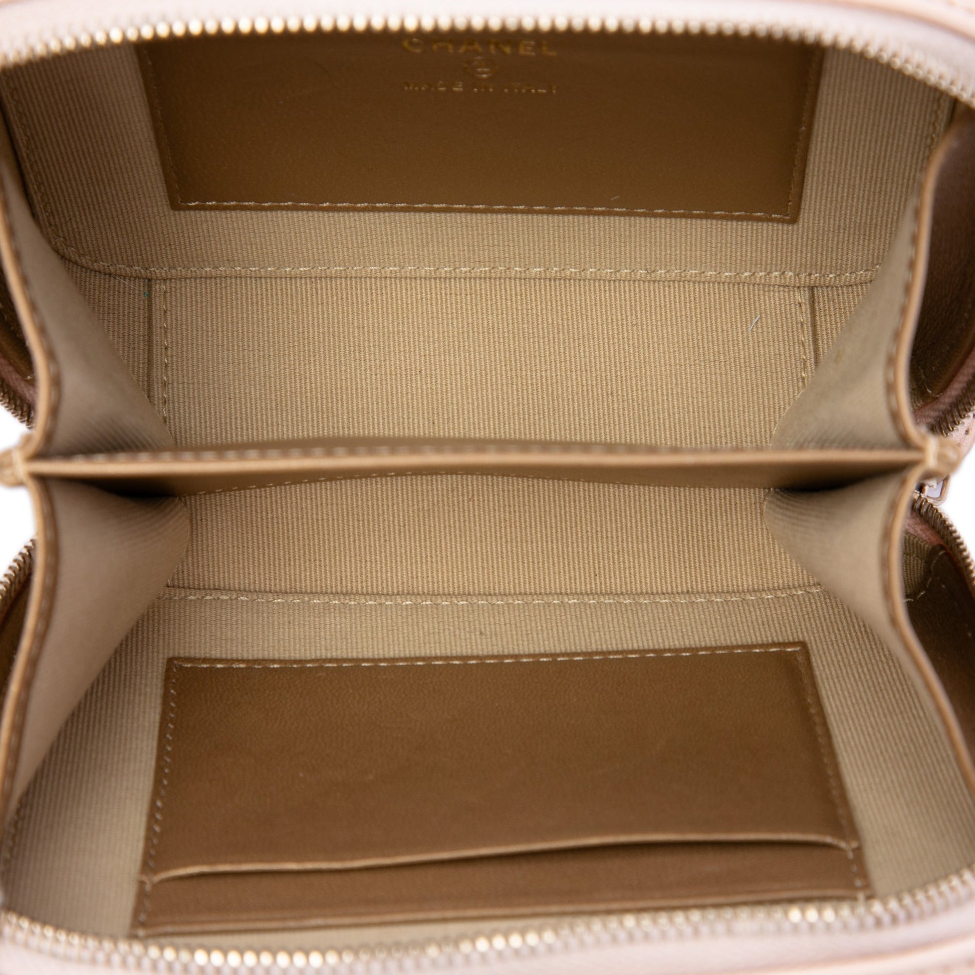 Chanel CC Quilted Lambskin Pearl Crush Camera Bag