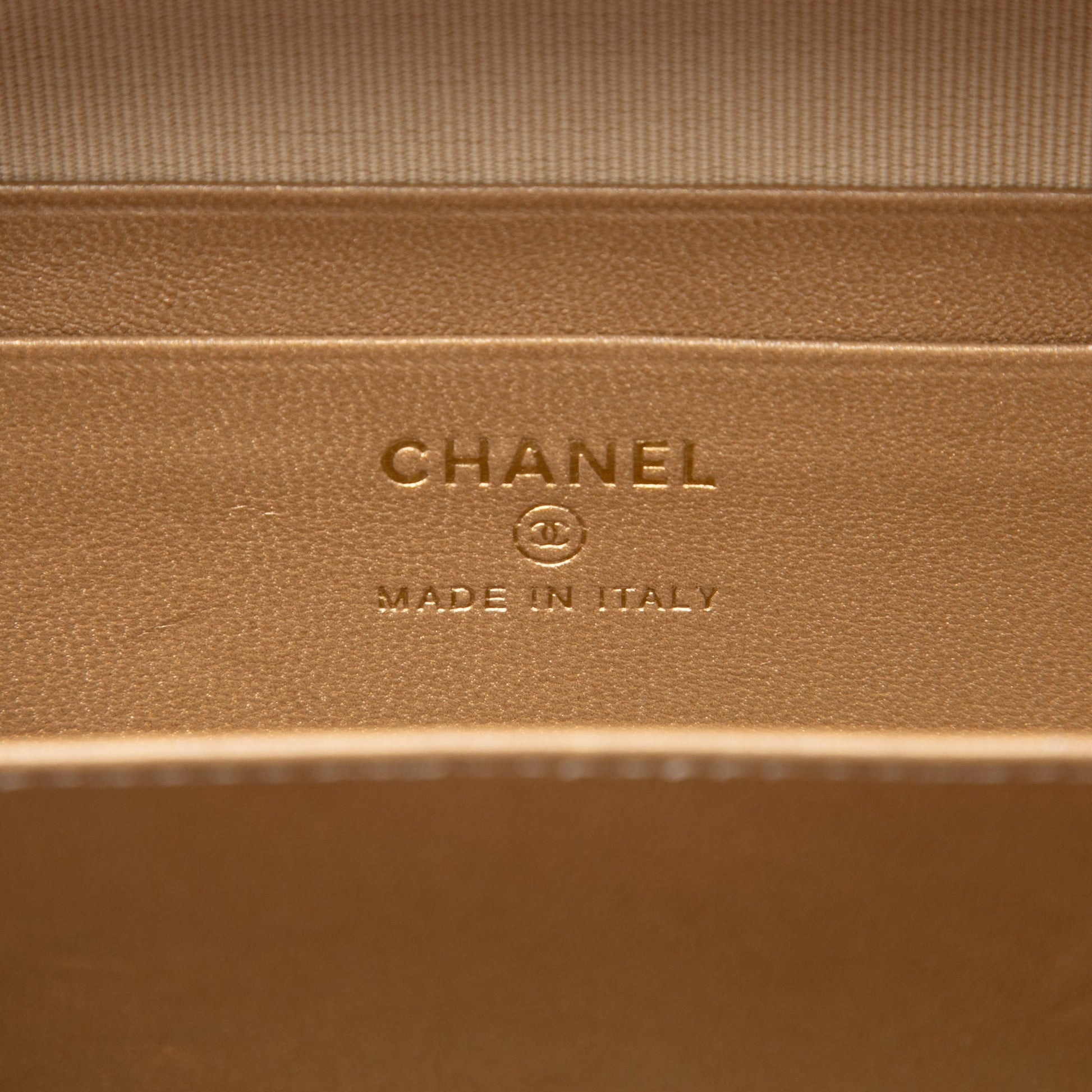 Chanel CC Quilted Lambskin Pearl Crush Camera Bag