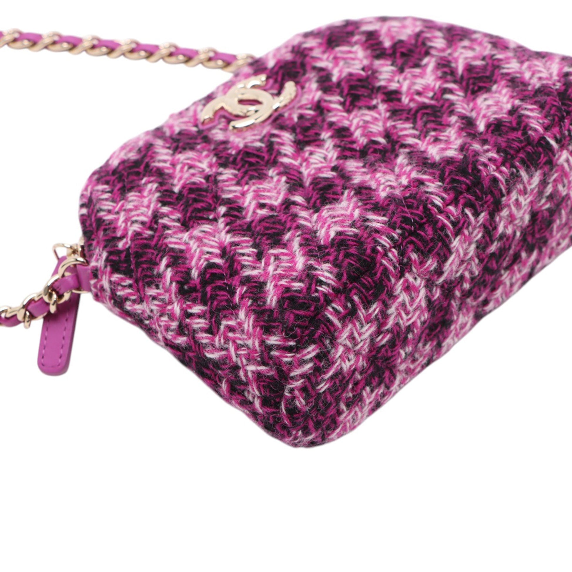 Chanel Mini CC Quilted Tweed Clutch With Chain