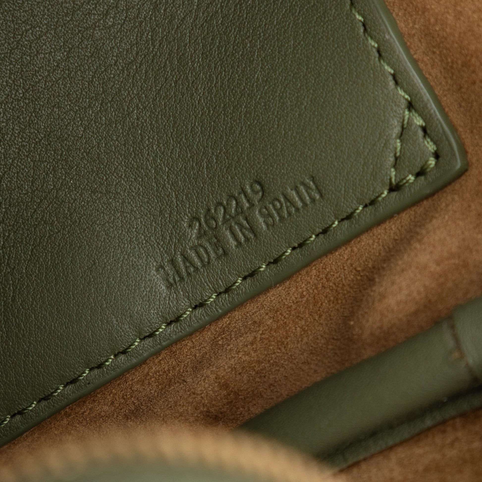LOEWE Calfskin Amazona 16 Square Bag
