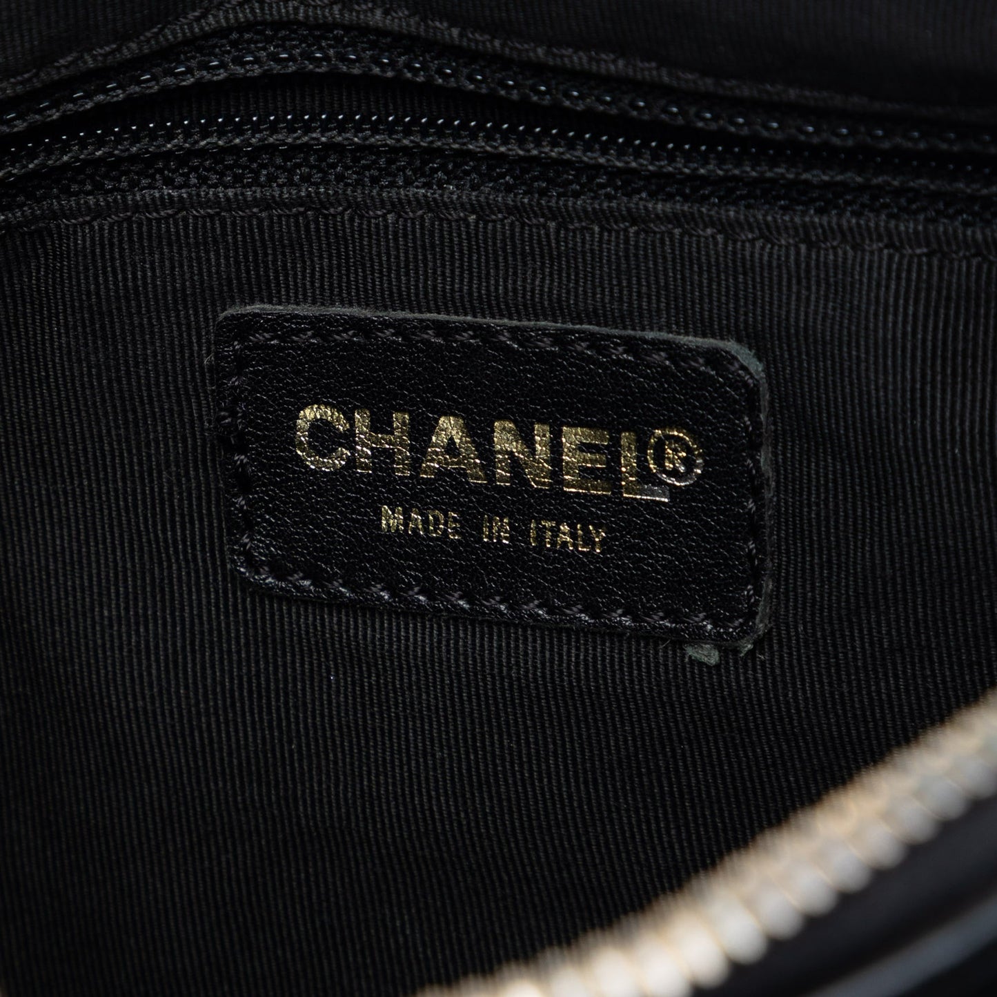 CC Chocolate Bar Lambskin Shoulder Bag
