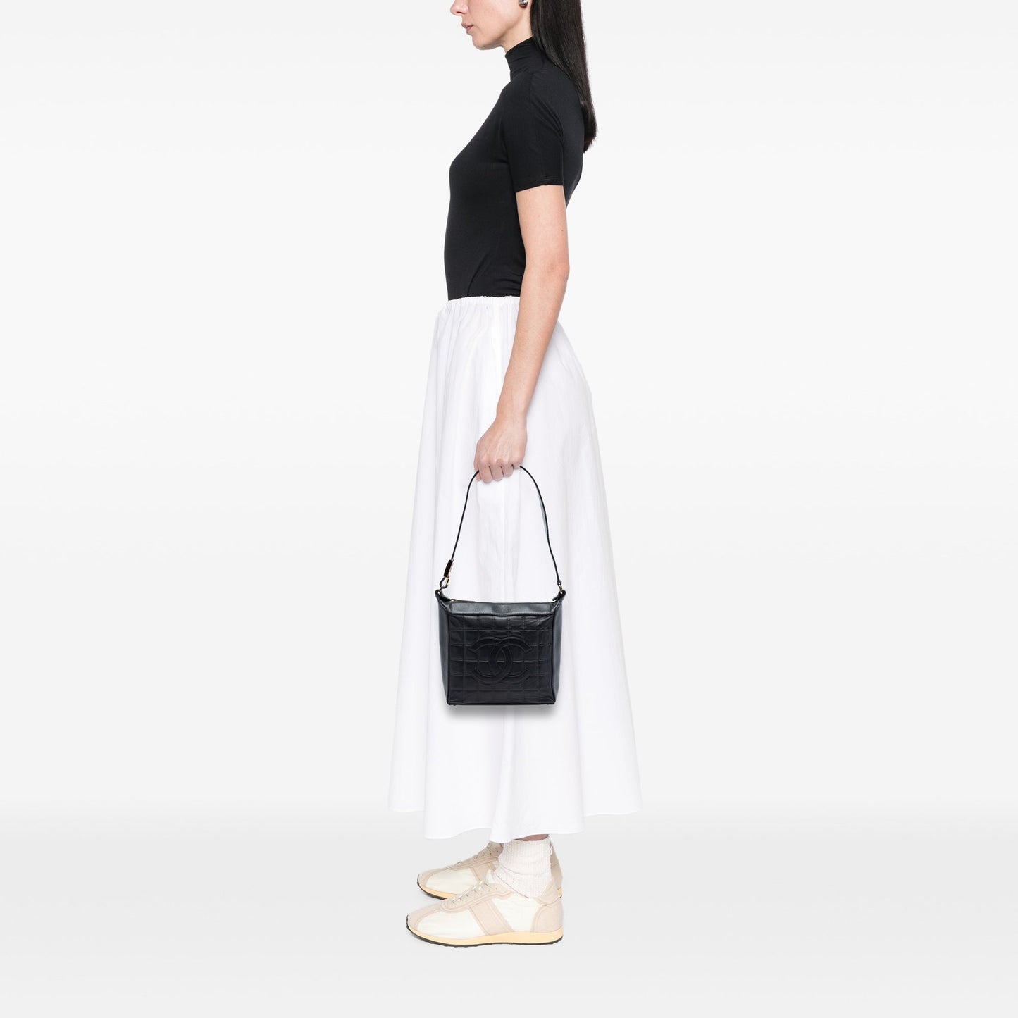 CC Chocolate Bar Lambskin Shoulder Bag