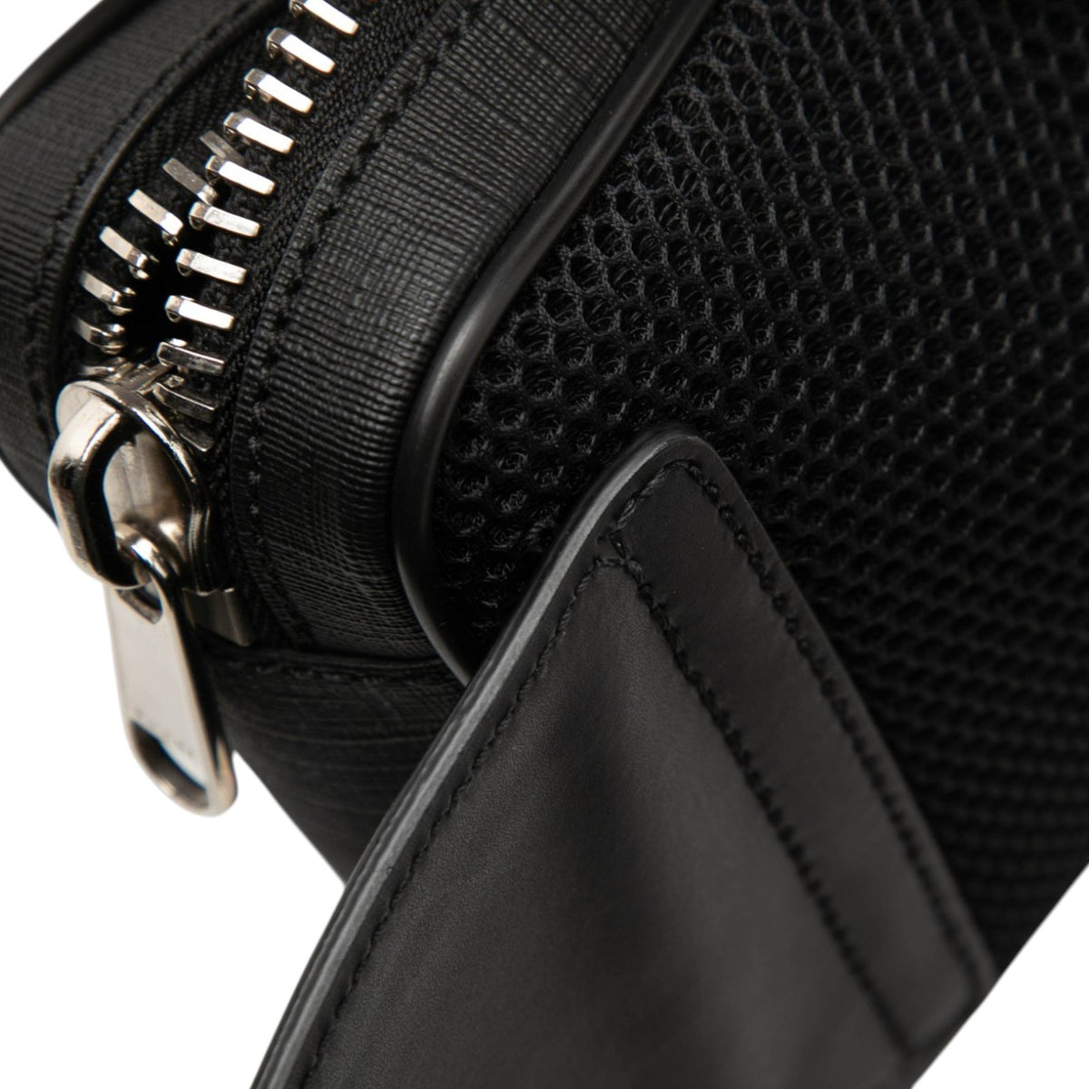 Gucci GG Supreme Web Belt Bag