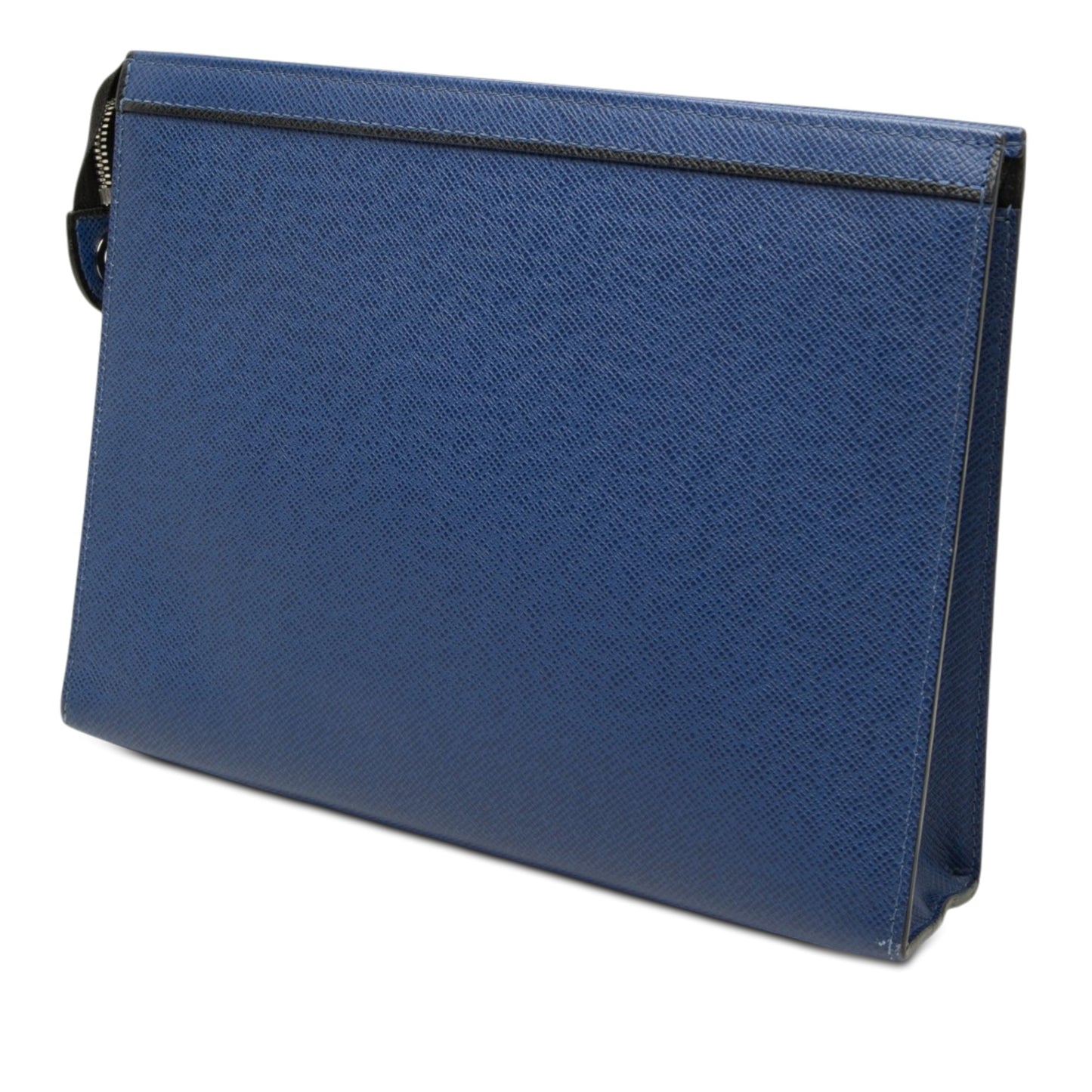 Louis Vuitton Taiga Pochette Voyage MM