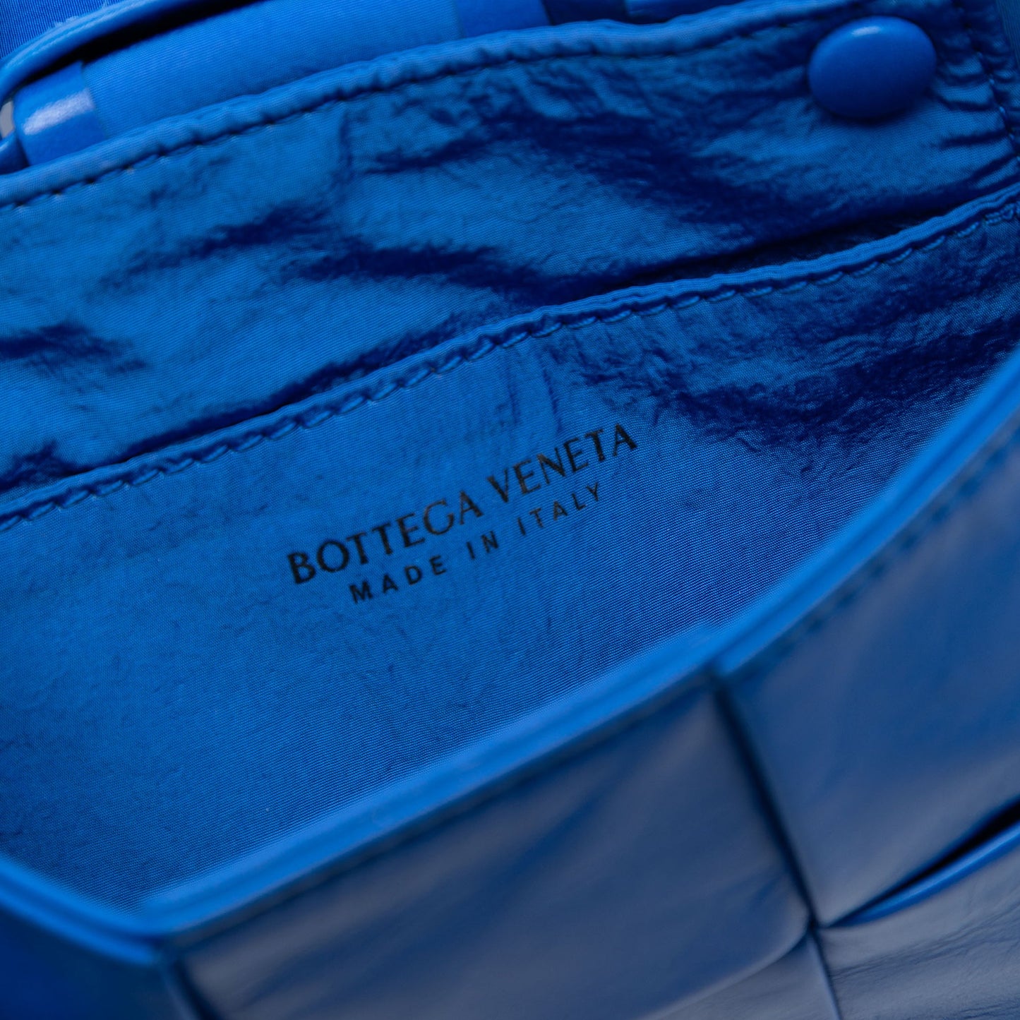 Bottega Veneta Extra Mini Nappa Maxi Intrecciato Cassette Crossbody
