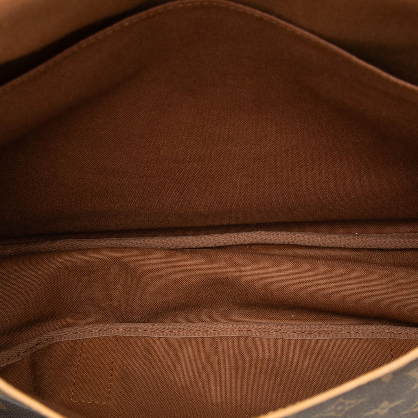 Louis Vuitton Monogram Saumur 43