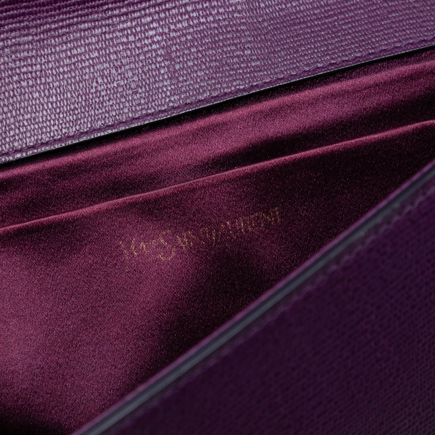 Saint Laurent Textured Leather Chyc Ligne Clutch