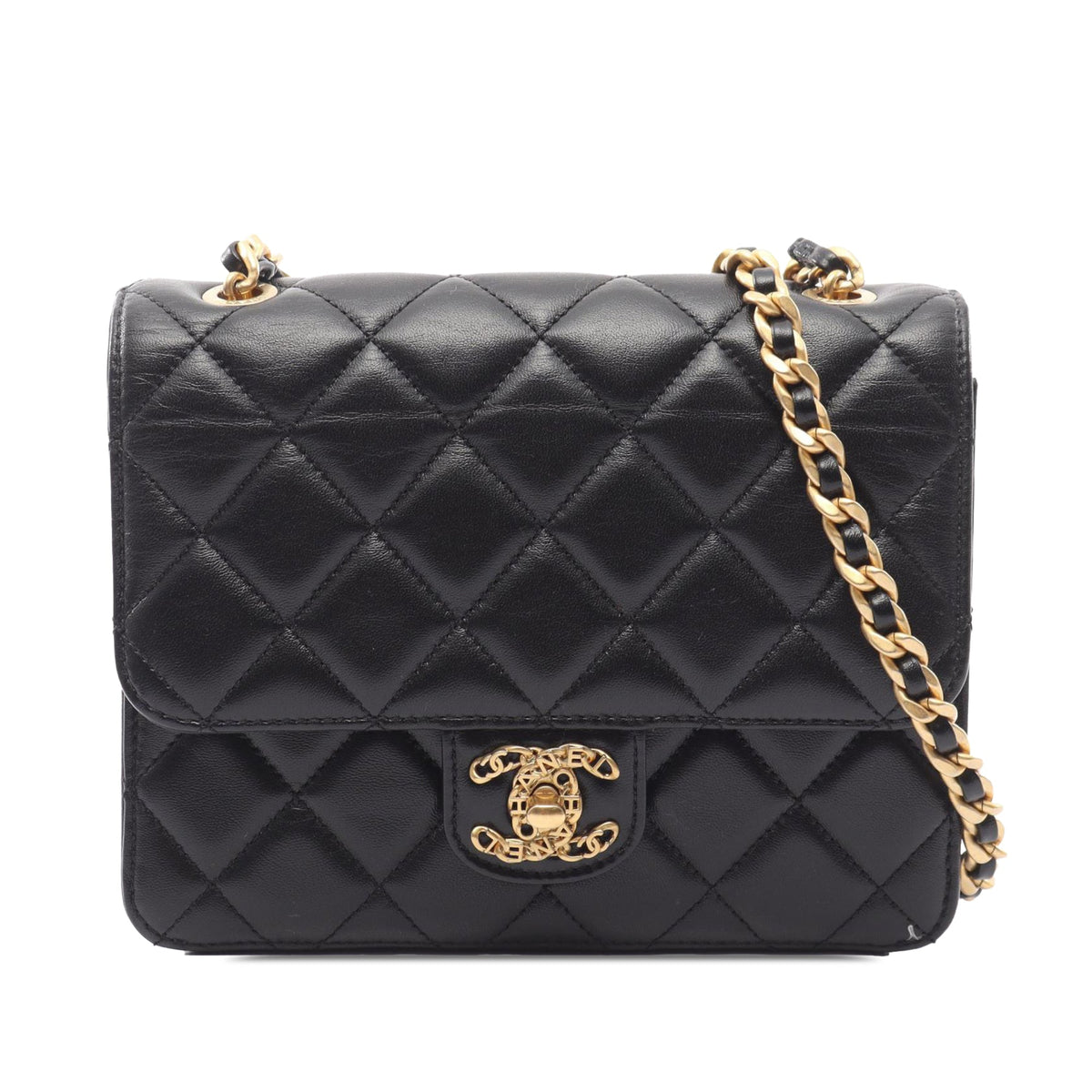 Chanel Mini Quilted Lambskin CC Logo Flap — Black