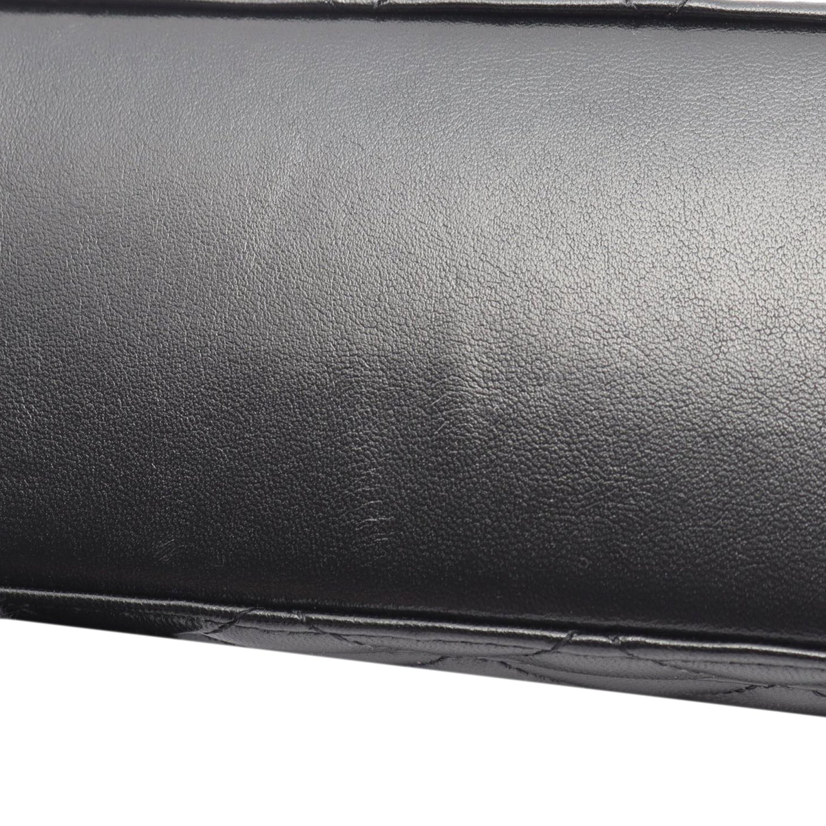 Chanel Mini Quilted Lambskin CC Logo Flap — Black