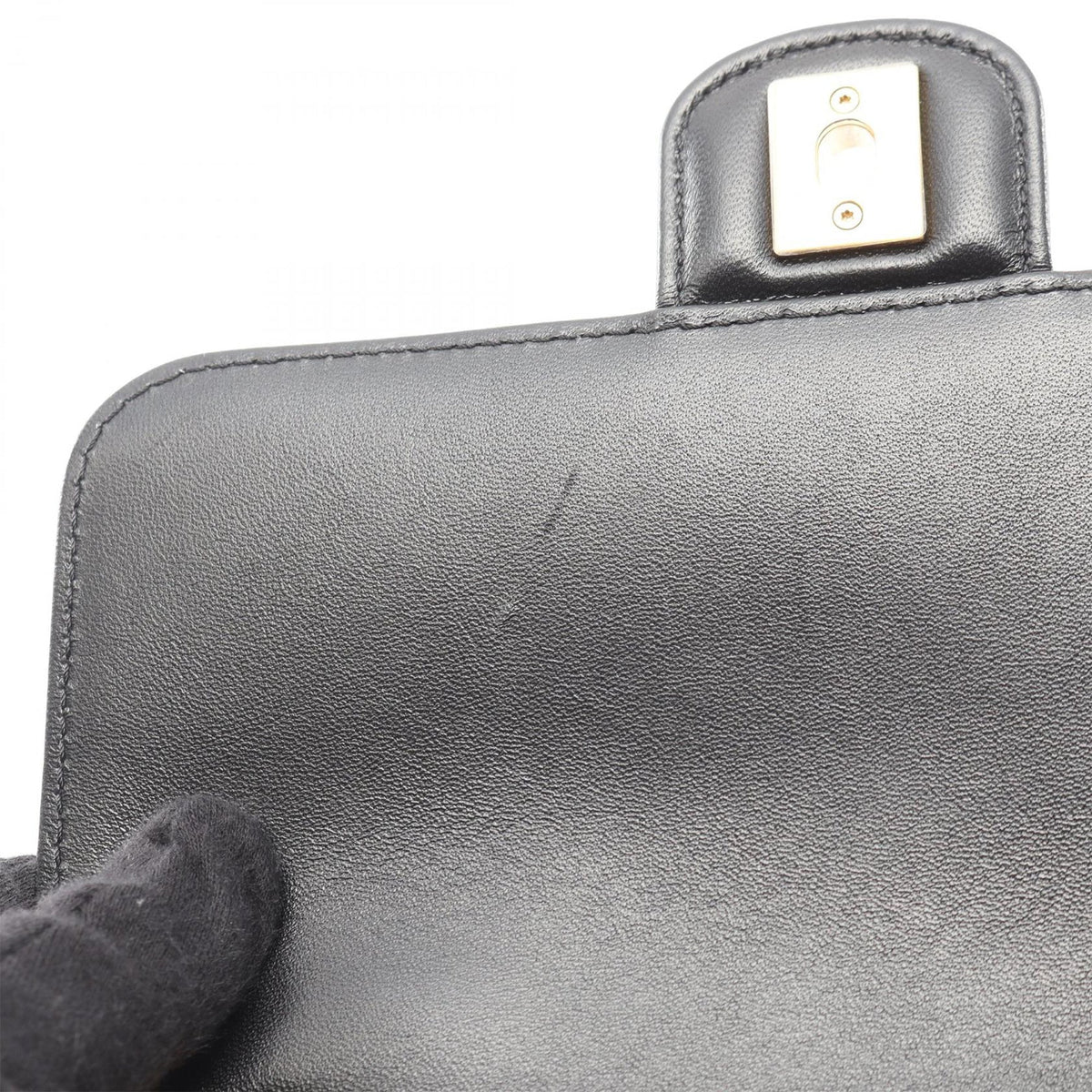 Chanel Mini Quilted Lambskin CC Logo Flap — Black