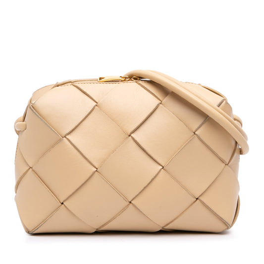 Bottega Veneta Small Lambskin Intreccio Cassette Camera Bag — Beige