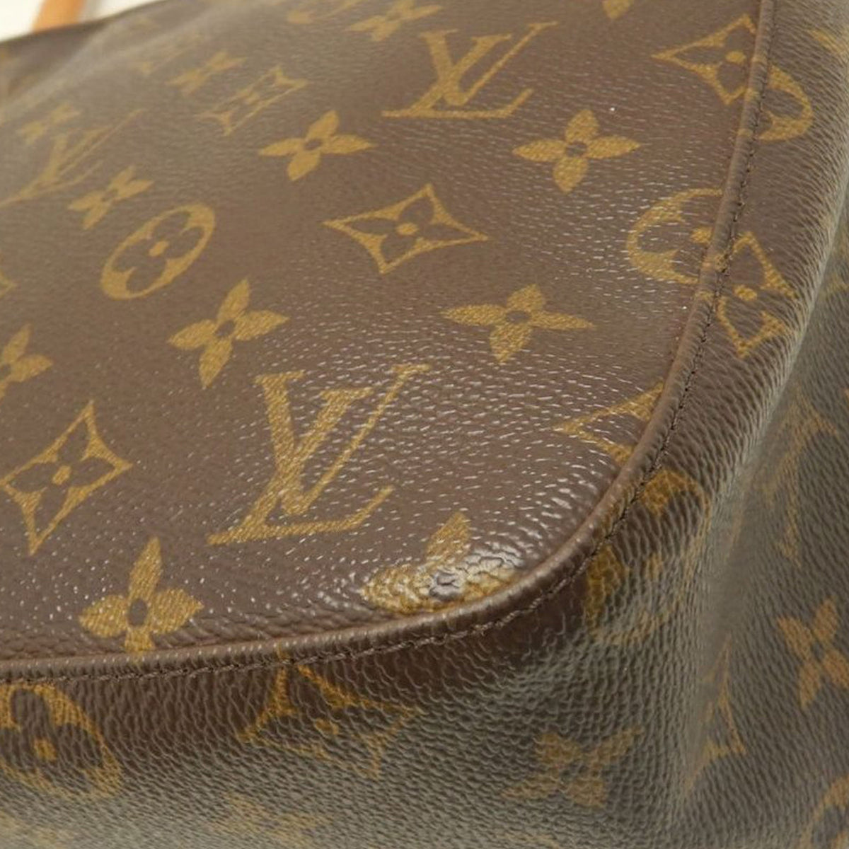 Louis Vuitton Monogram Looping MM
