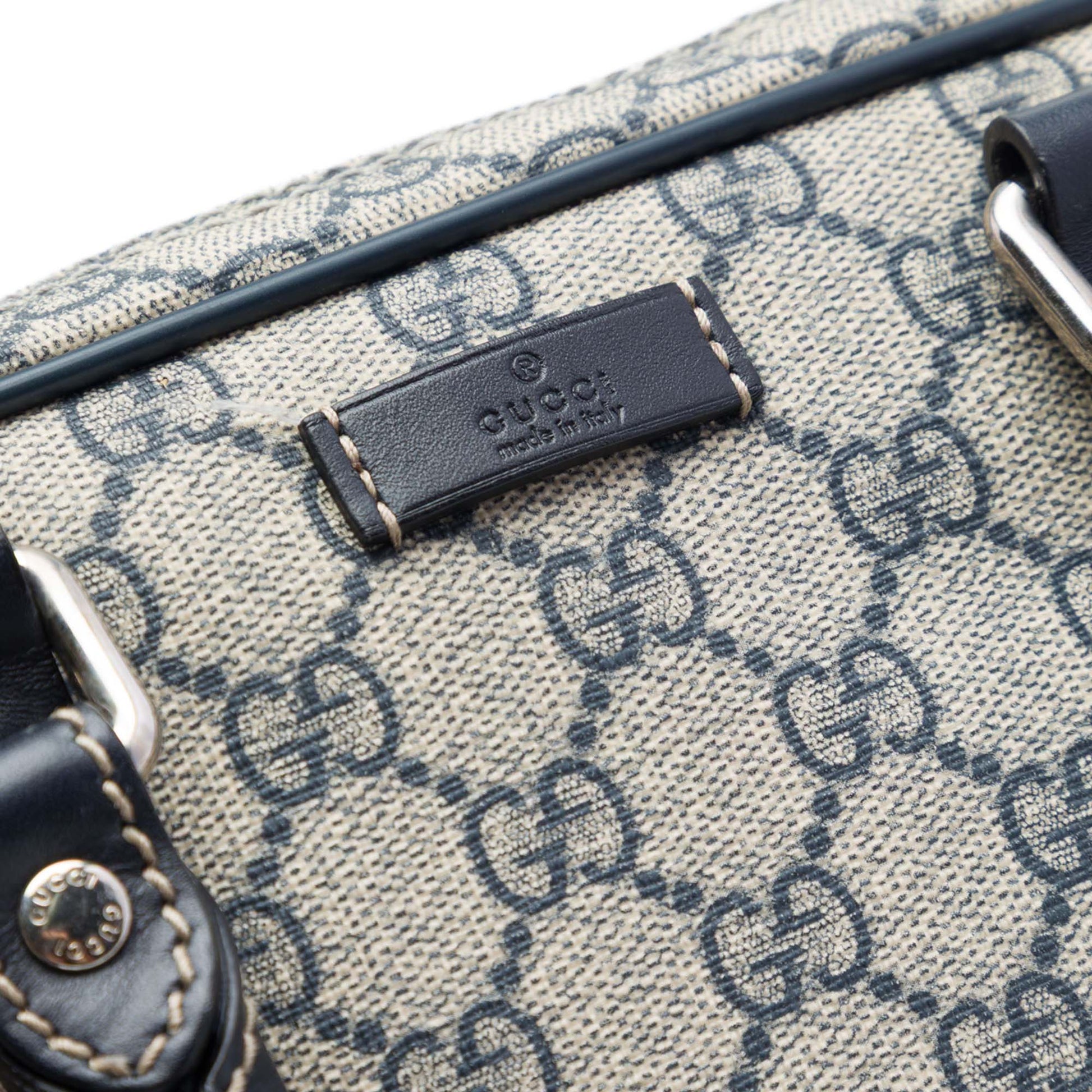 Gucci GG Supreme Business Bag
