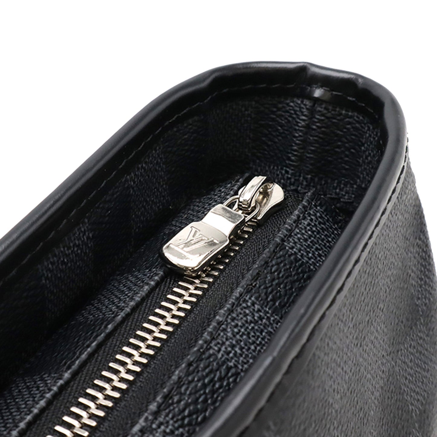 Louis Vuitton Damier Graphite Tadao