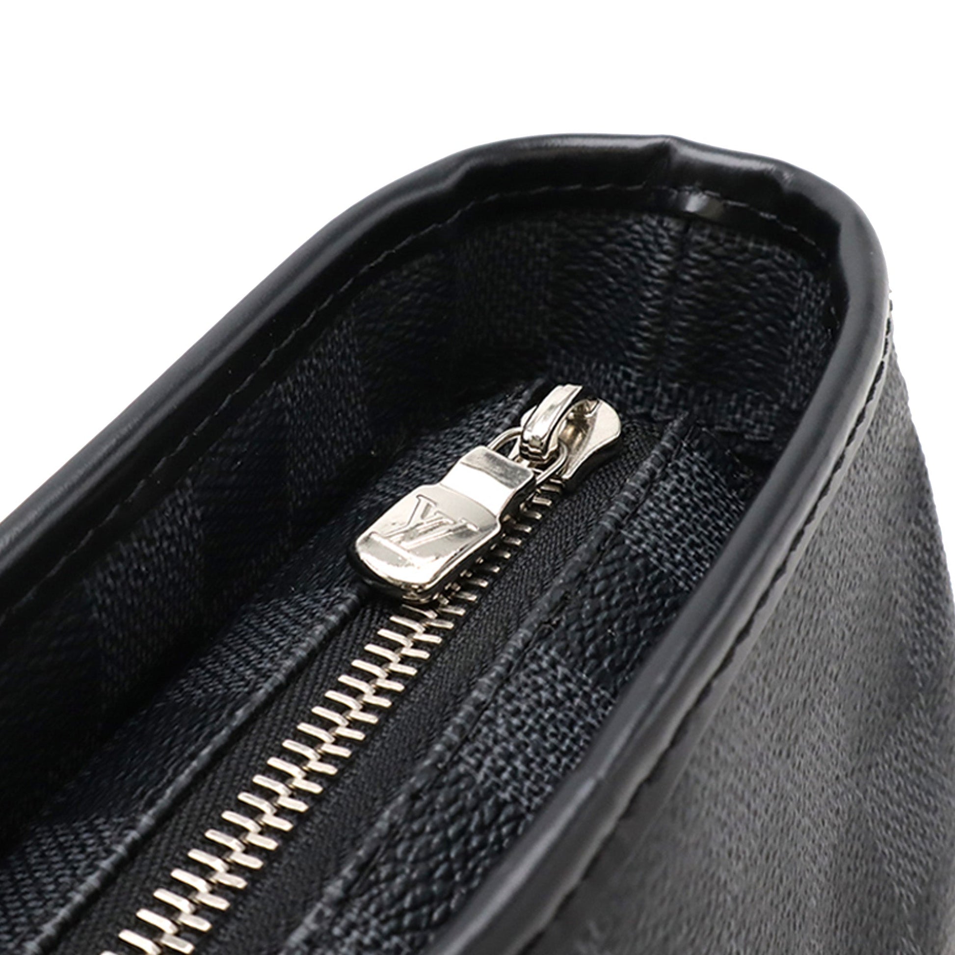 Louis Vuitton Damier Graphite Tadao