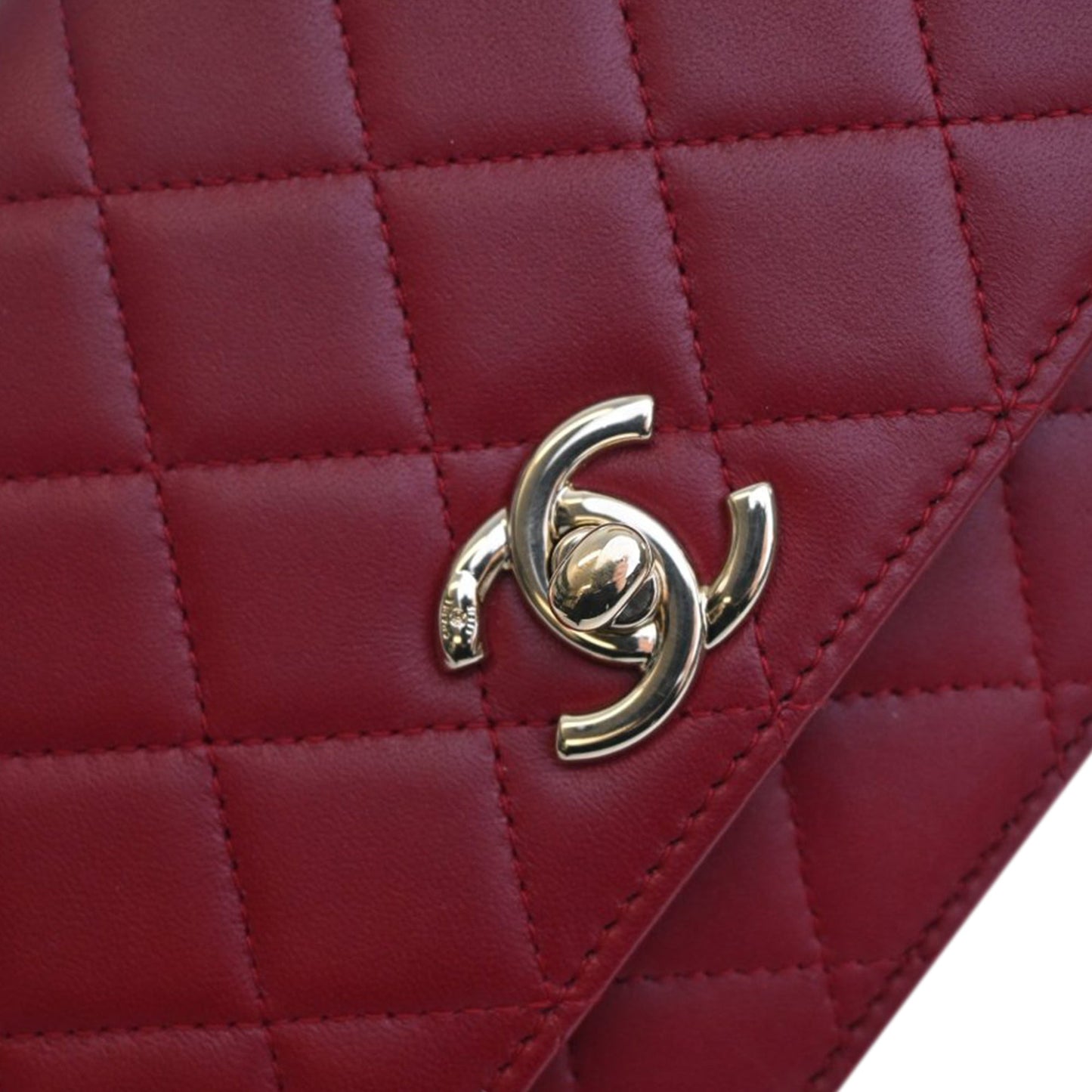 Quilted Lambskin Trendy CC Wallet On Chain