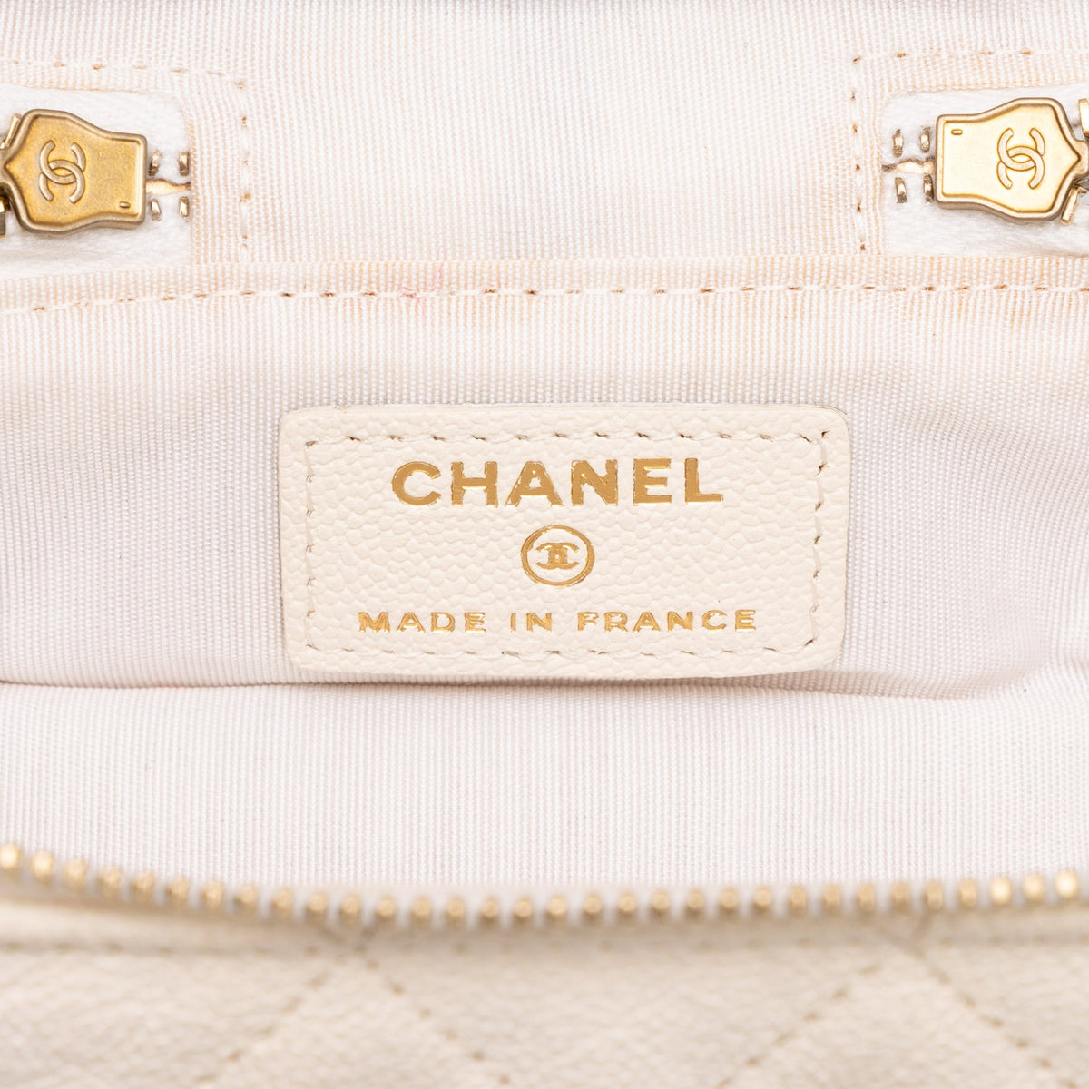 Chanel Mini CC Quilted Caviar Chain Zip Around Vanity Case — White