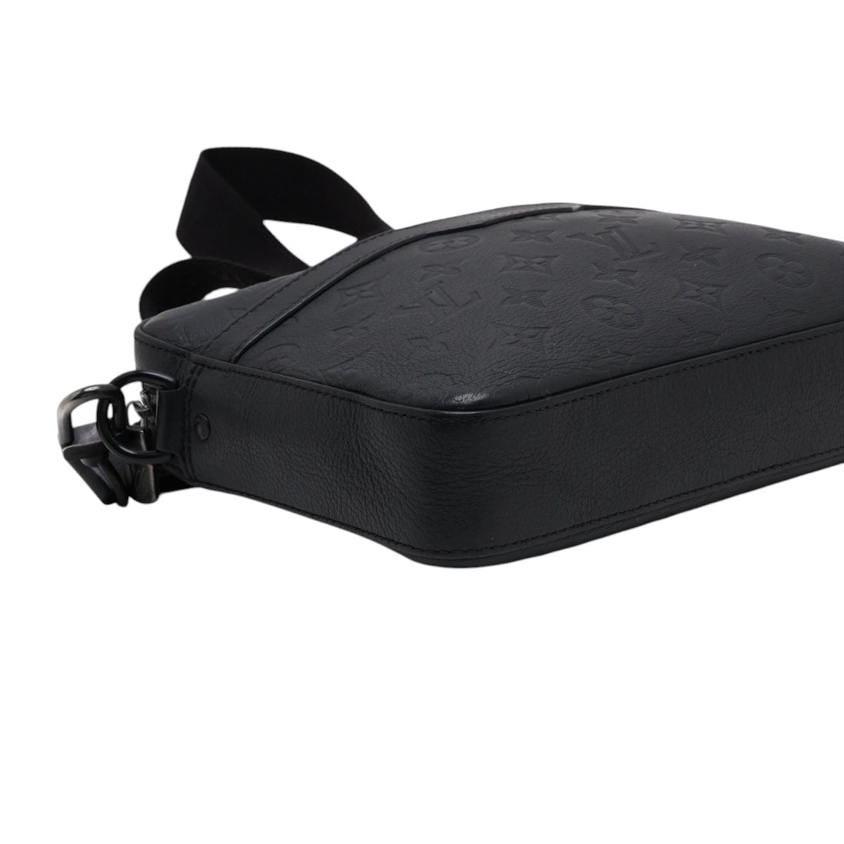 Louis Vuitton Monogram Shadow Trio Messenger — Black