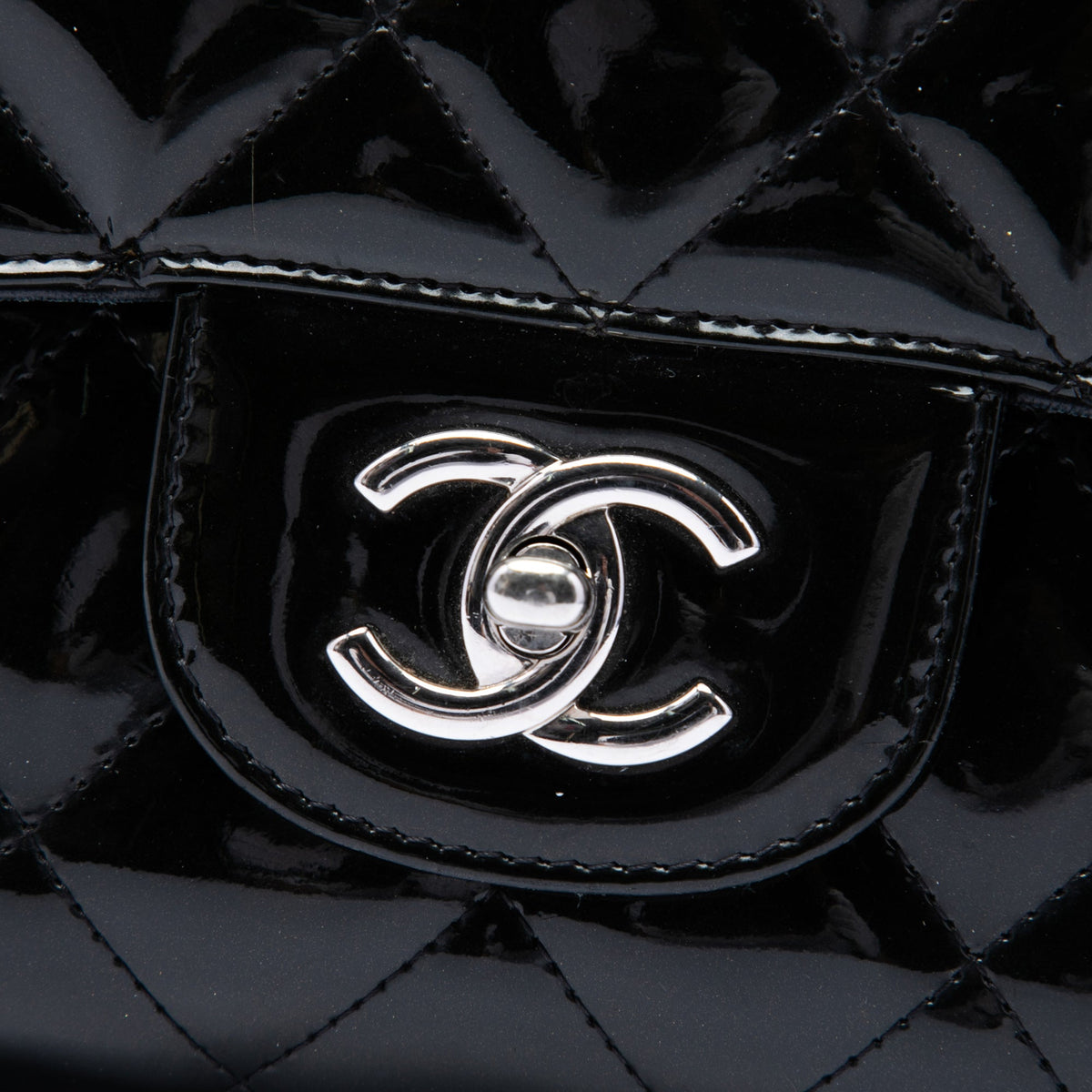 Chanel Jumbo Classic Patent Single Flap