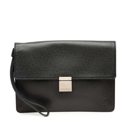 Louis Vuitton Taiga Selenga