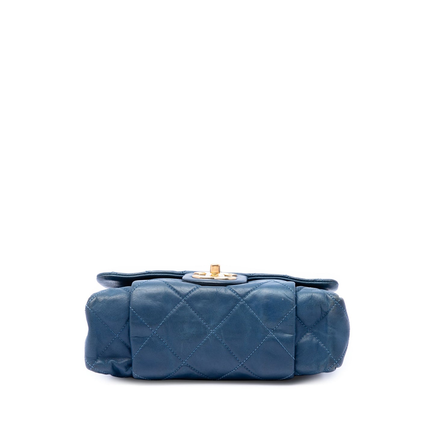 Chanel Small Quilted Iridescent Calfskin Chic Quilt Flap