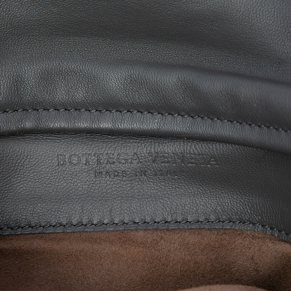Bottega Veneta Nappa Intrecciato Turn Lock Clutch — Gray