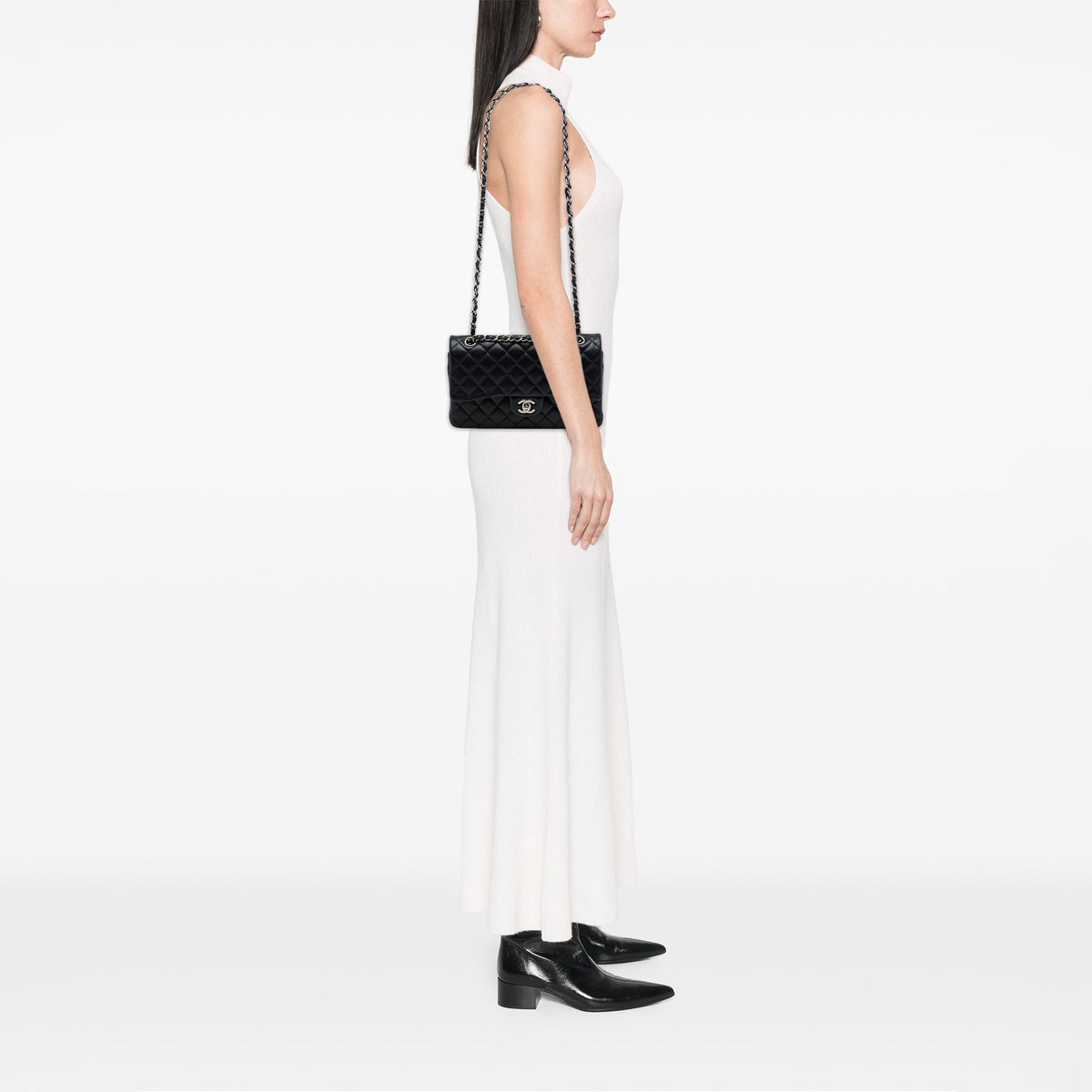 Chanel Medium Classic Lambskin Double Flap — Black