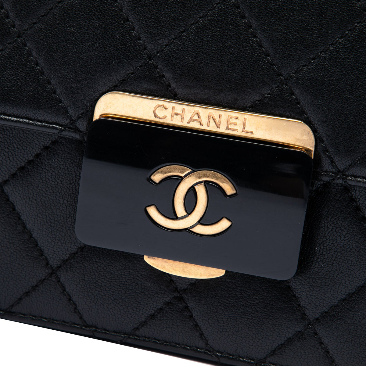 Chanel Medium Quilted Sheepskin Beauty Lock Flap — Black