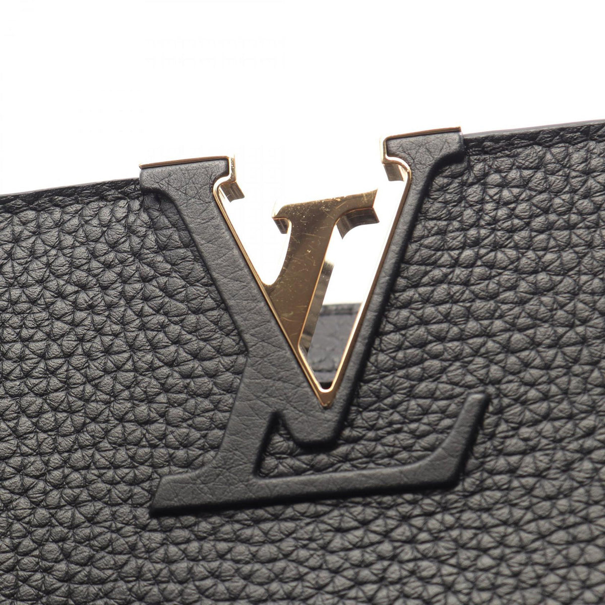 Louis Vuitton Taurillon Capucines MM — Black