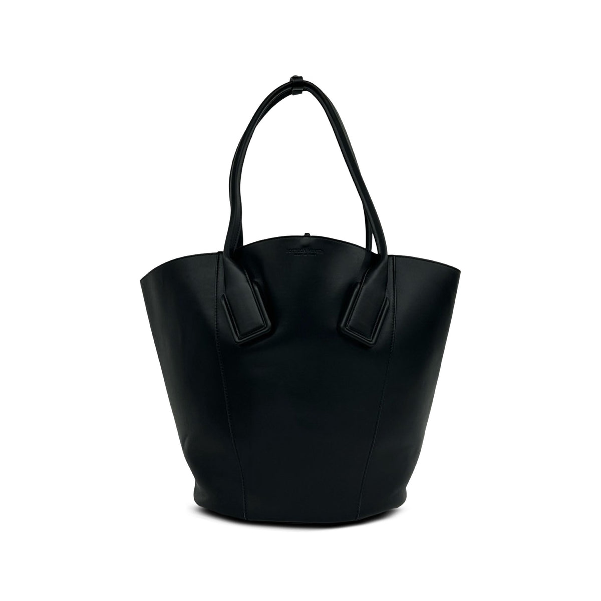 Bottega Veneta Large Leather Basket Tote — Black